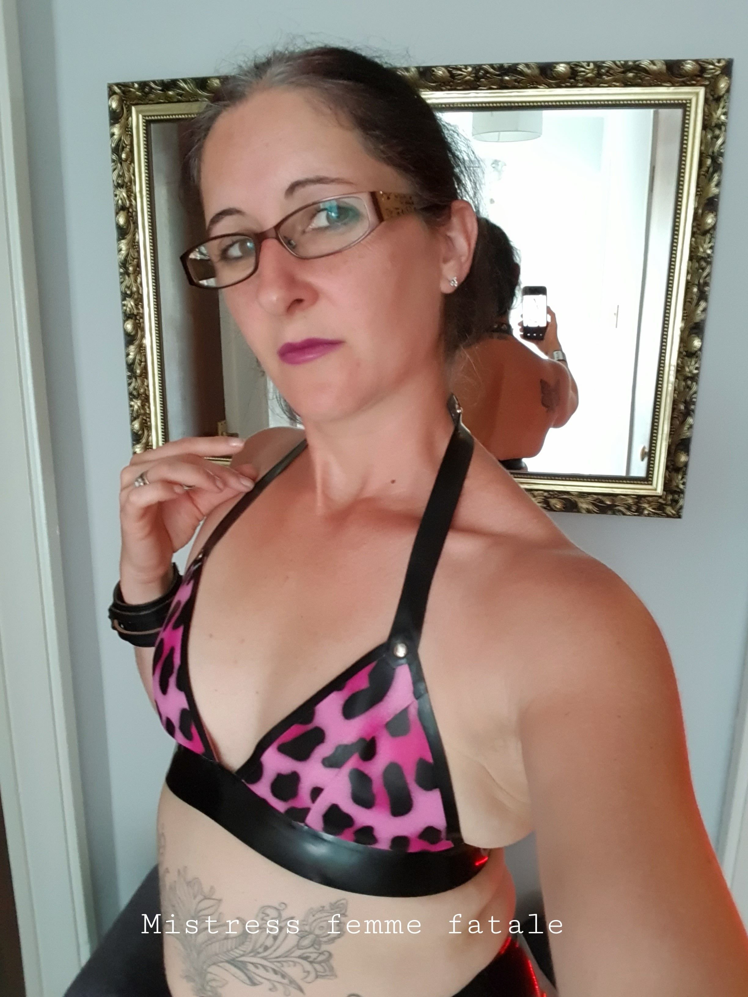 https://cdn.adultwork.com/gallery/G13/9403489.jpg