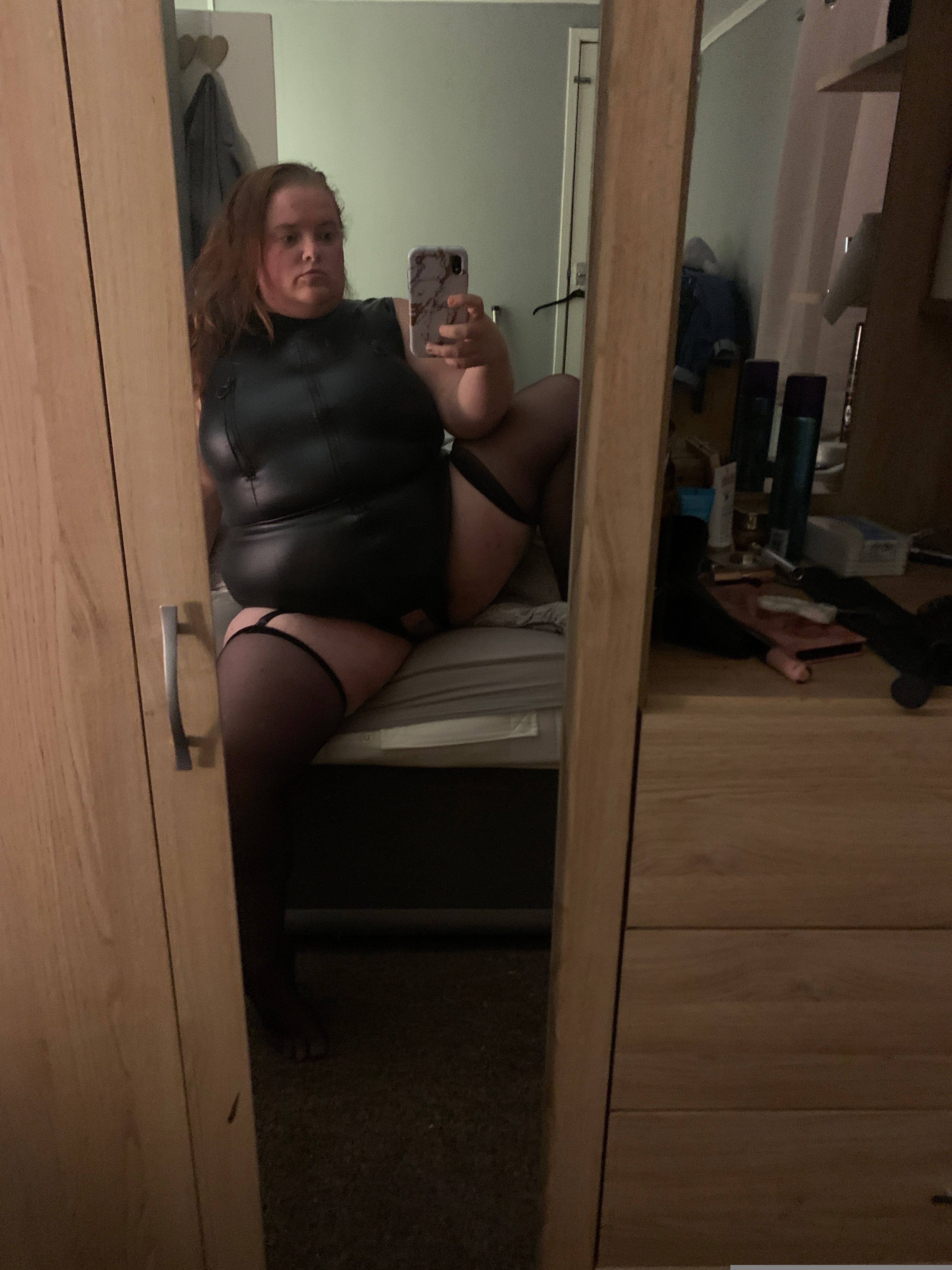 https://cdn.adultwork.com/gallery/G13/9421386.jpg