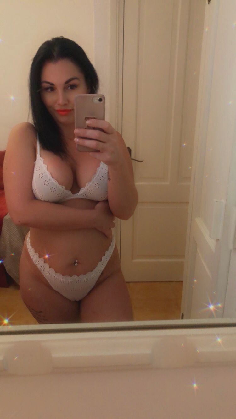 https://cdn.adultwork.com/gallery/G13/9500499.jpg