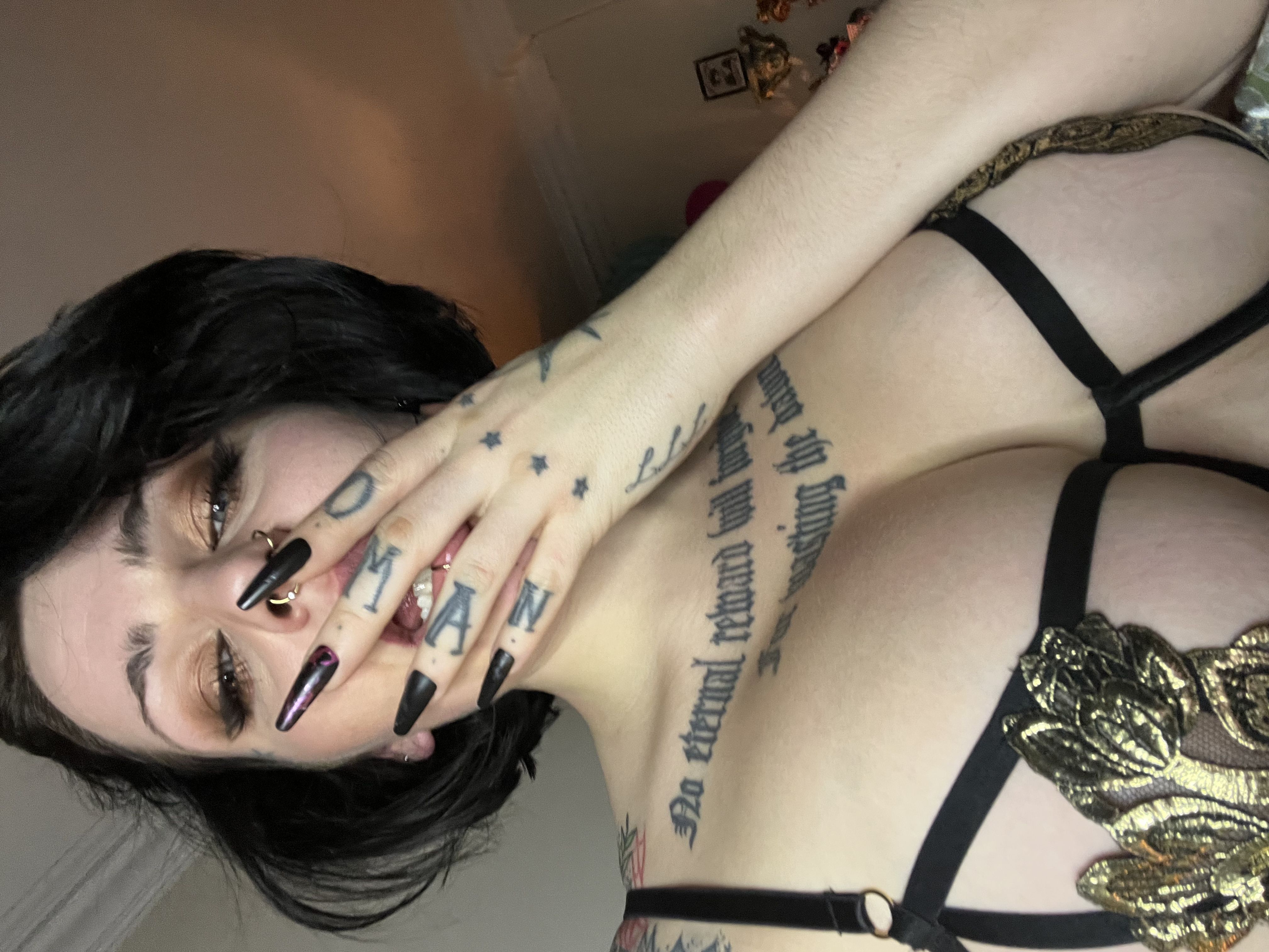 https://cdn.adultwork.com/gallery/G13/9700262.jpg