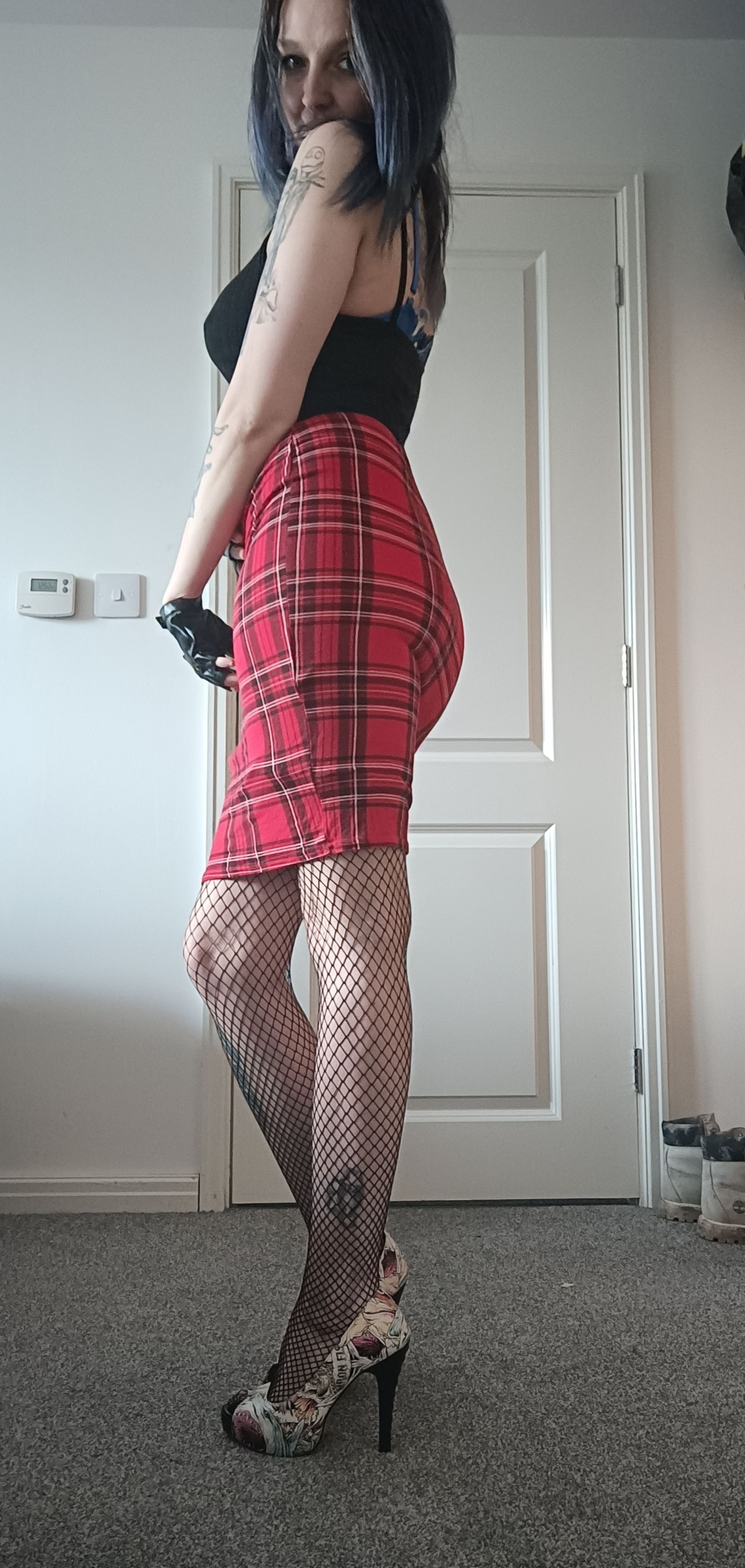 https://cdn.adultwork.com/gallery/G13/9711427.jpg