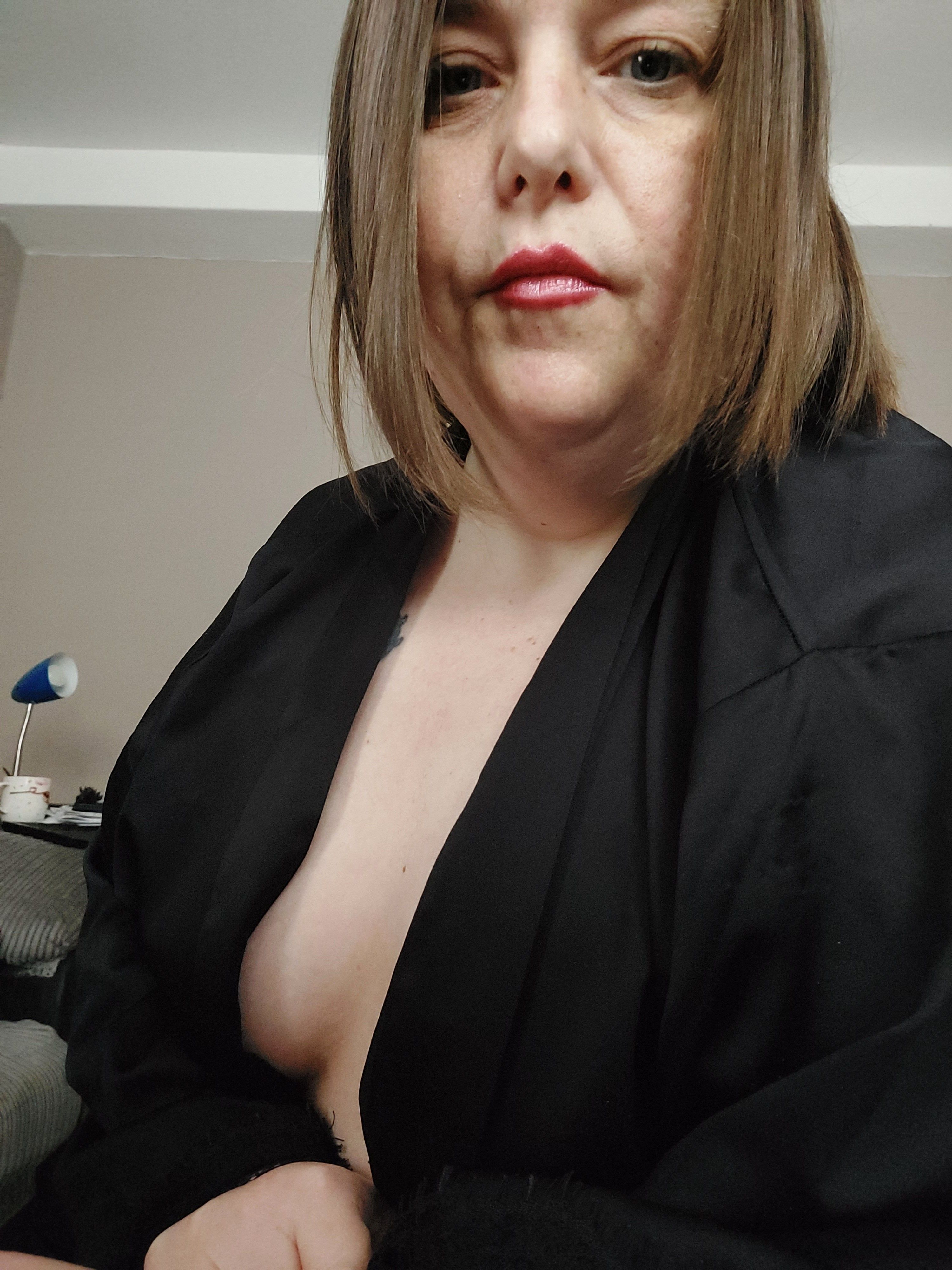 https://cdn.adultwork.com/gallery/G13/9757148.jpg