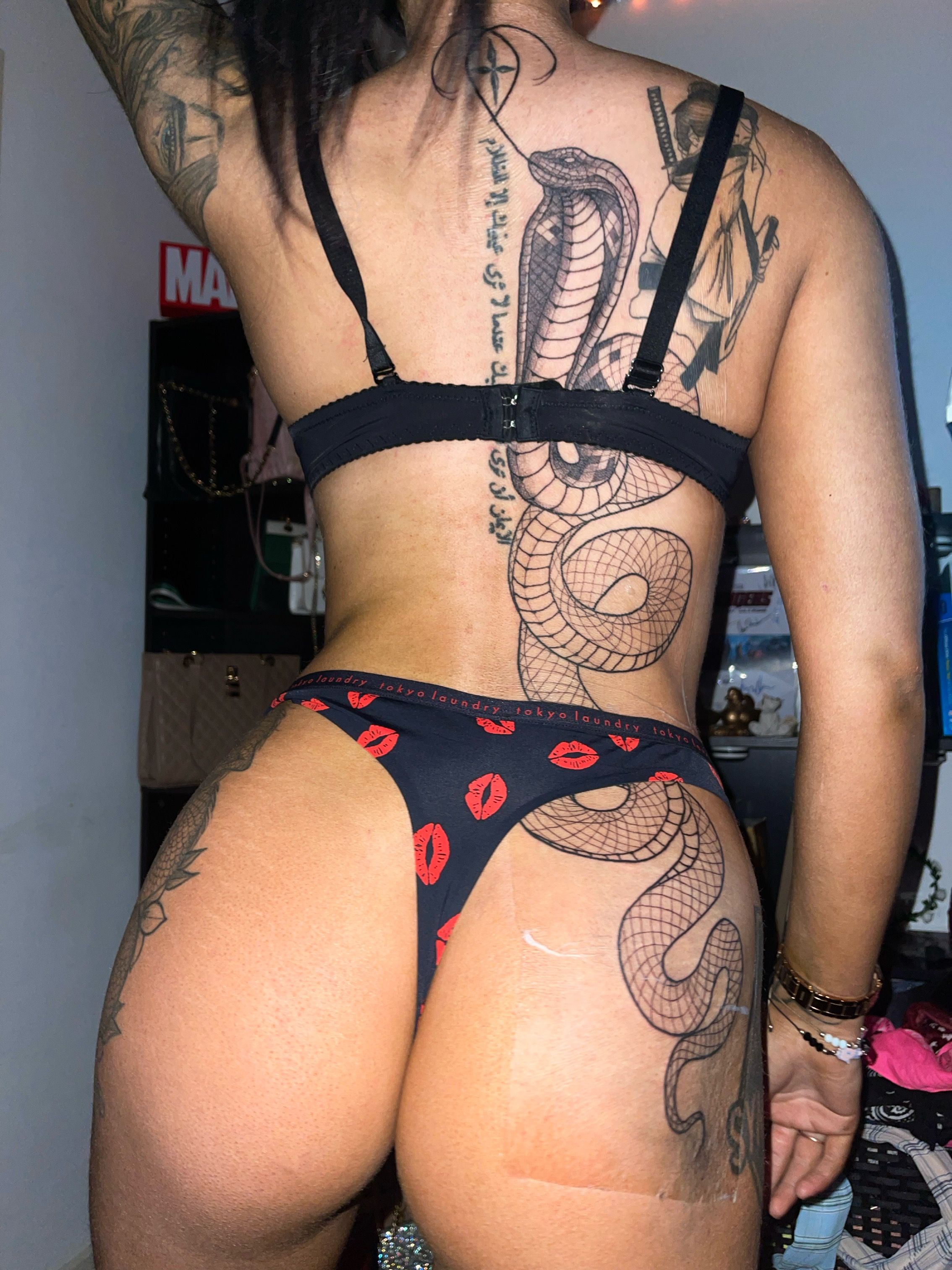 https://cdn.adultwork.com/gallery/G13/9759161.jpg