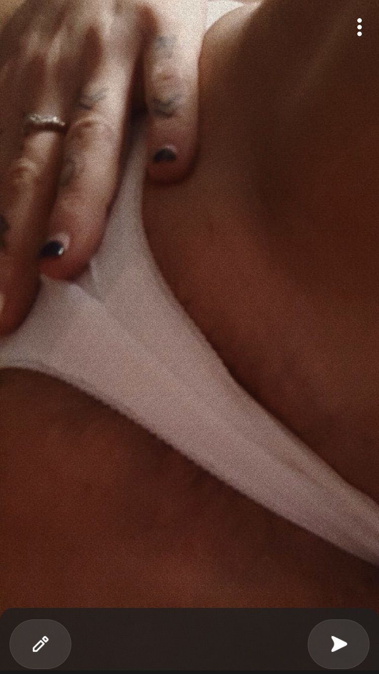 https://cdn.adultwork.com/gallery/G13/9760909.jpg