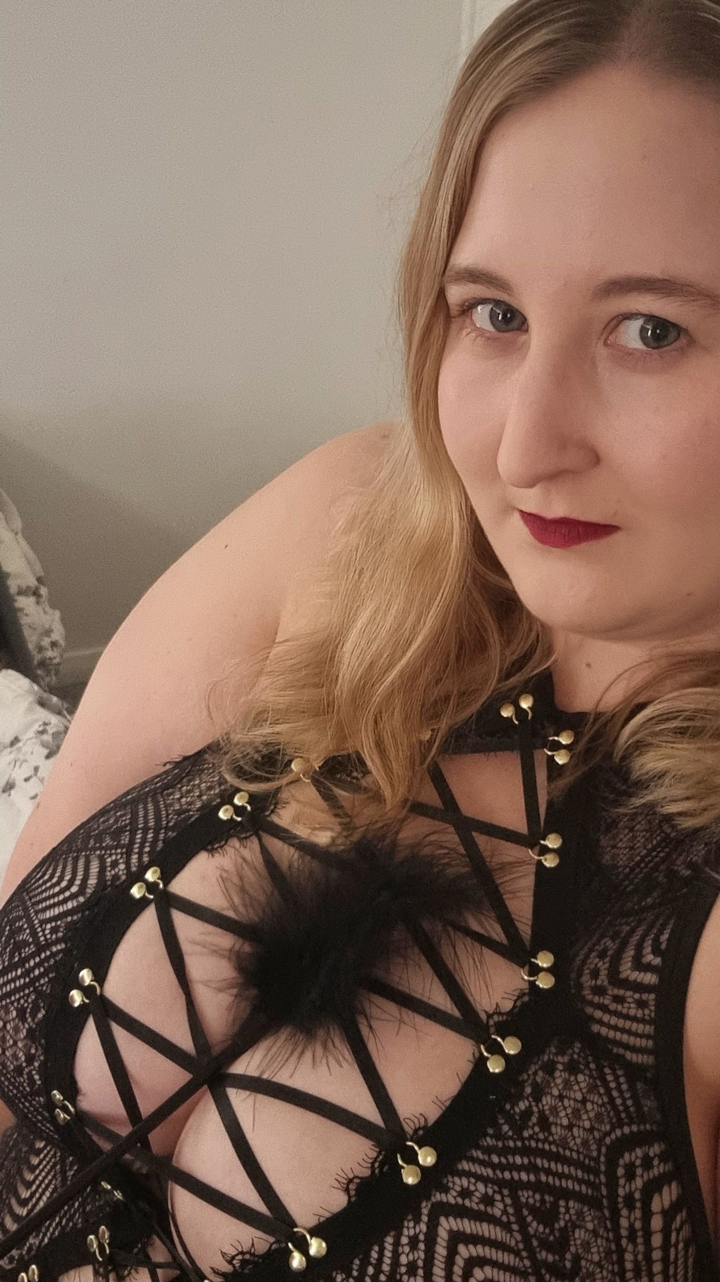 https://cdn.adultwork.com/gallery/G13/9763067.jpg