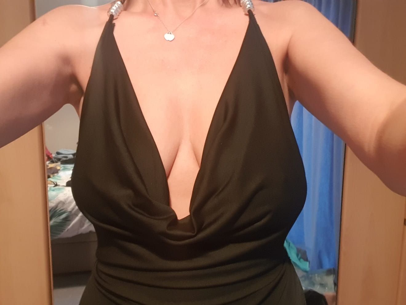 https://cdn.adultwork.com/gallery/G13/9764757.jpg