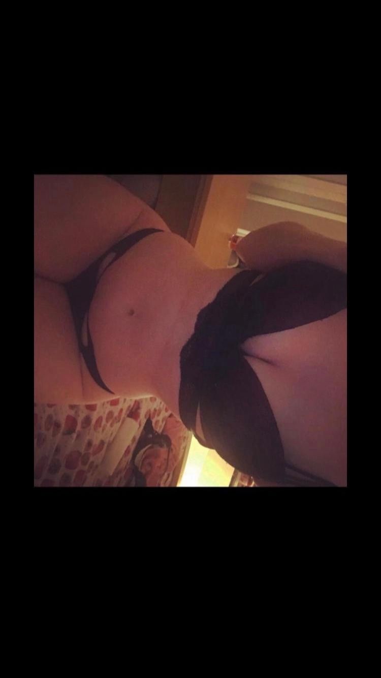 https://cdn.adultwork.com/gallery/G13/9766123.jpg