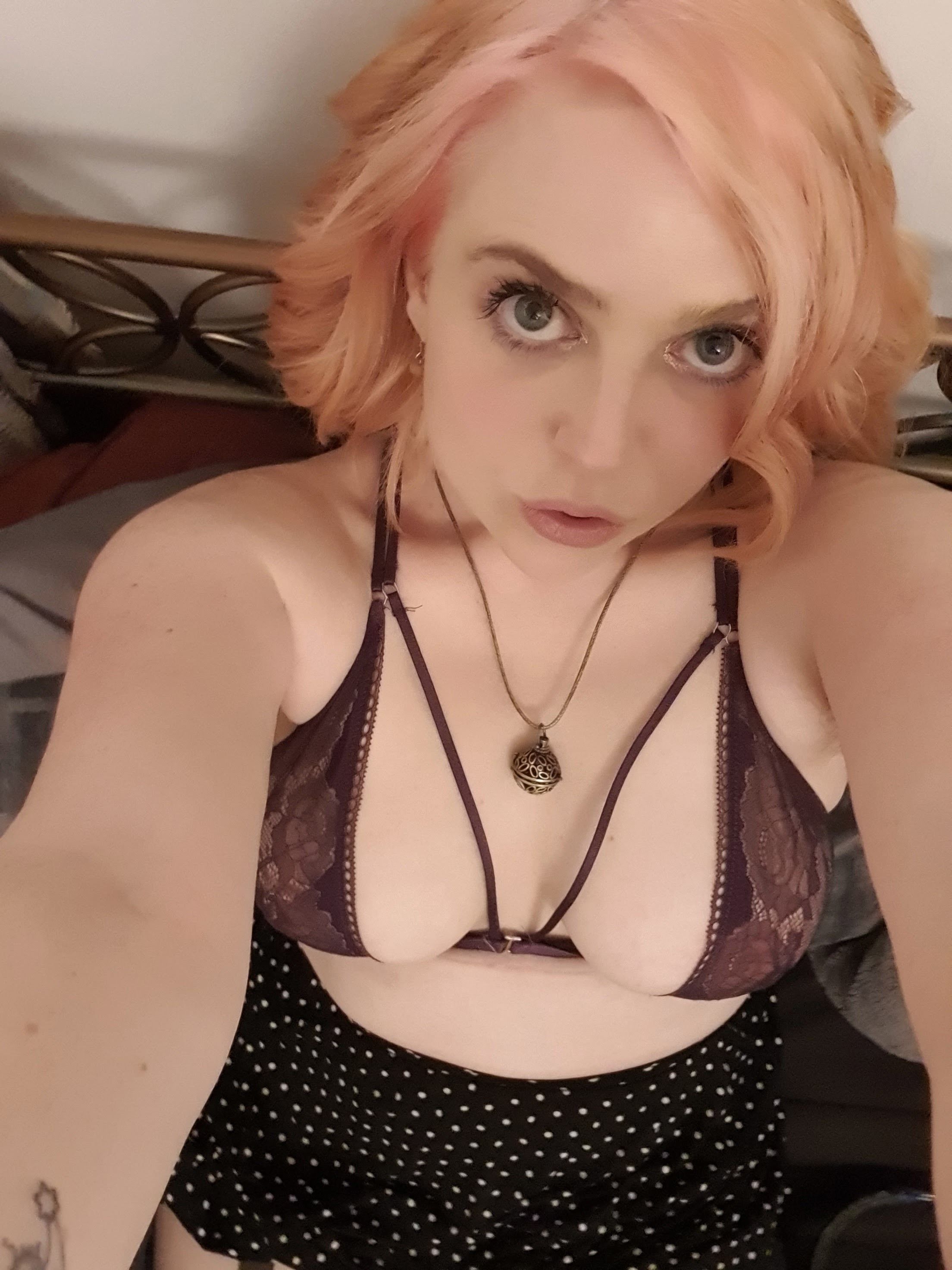 https://cdn.adultwork.com/gallery/G13/9766451.jpg