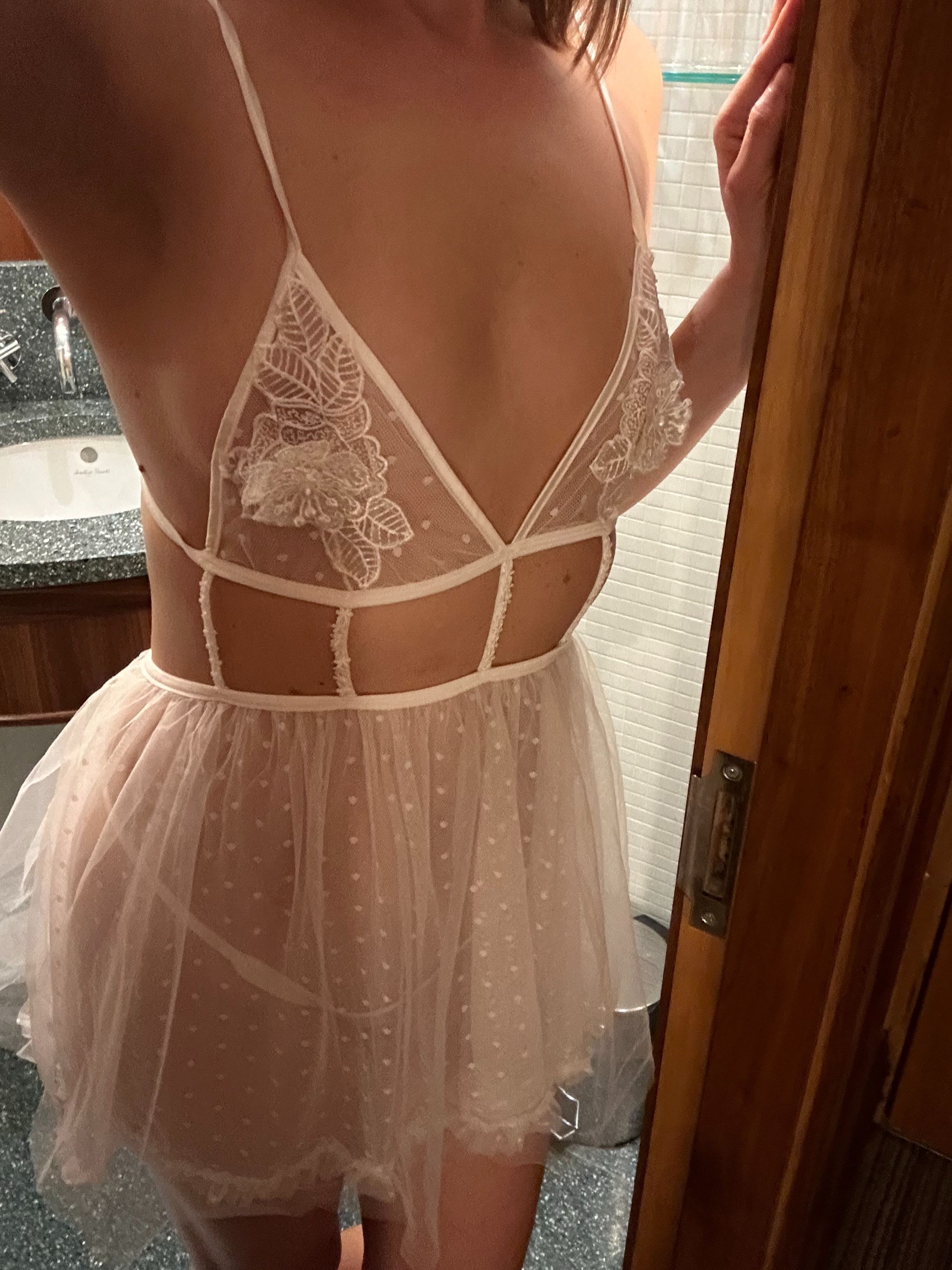 https://cdn.adultwork.com/gallery/G13/9766935.jpg