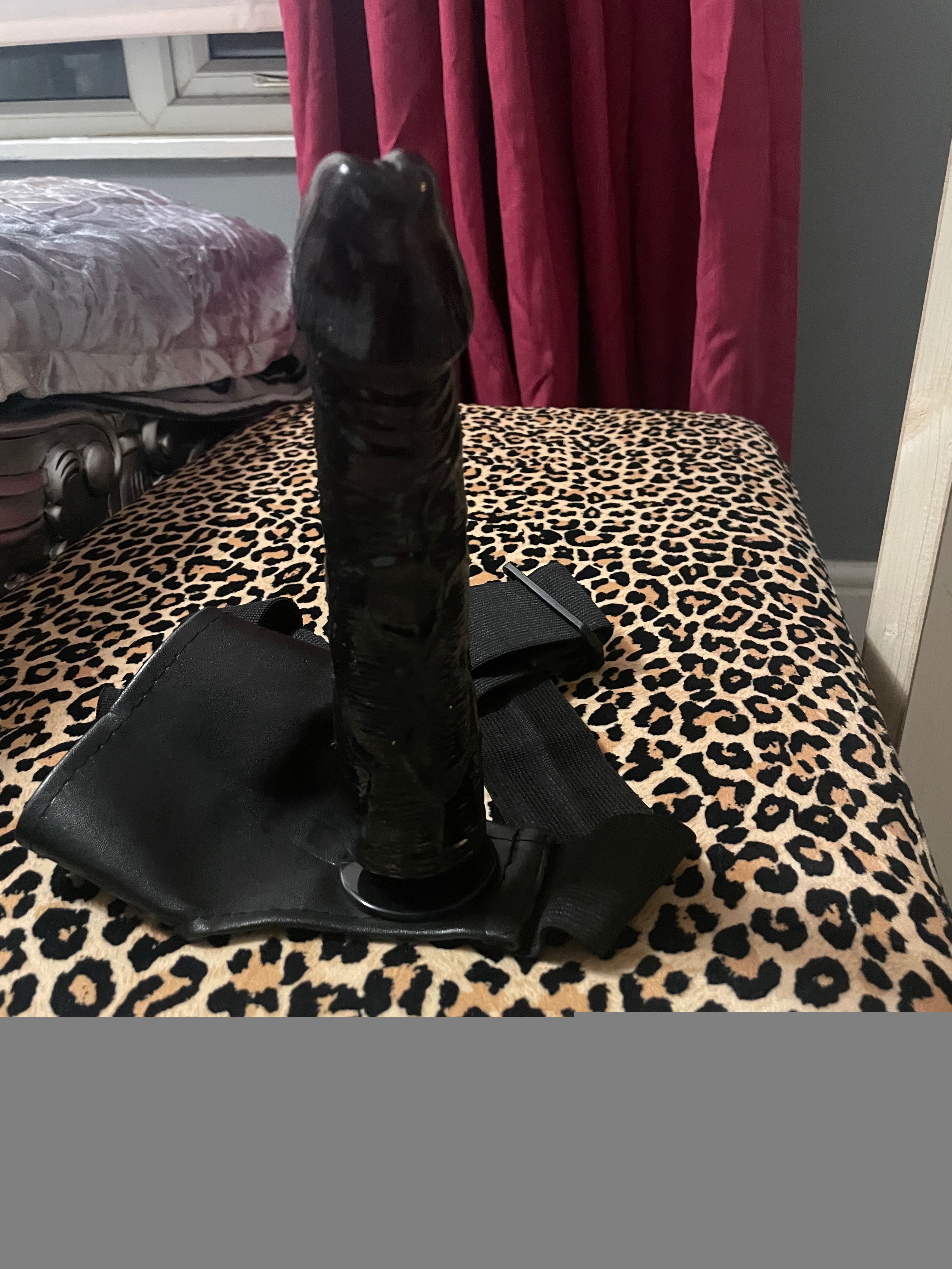 https://cdn.adultwork.com/gallery/G13/9771145.jpg