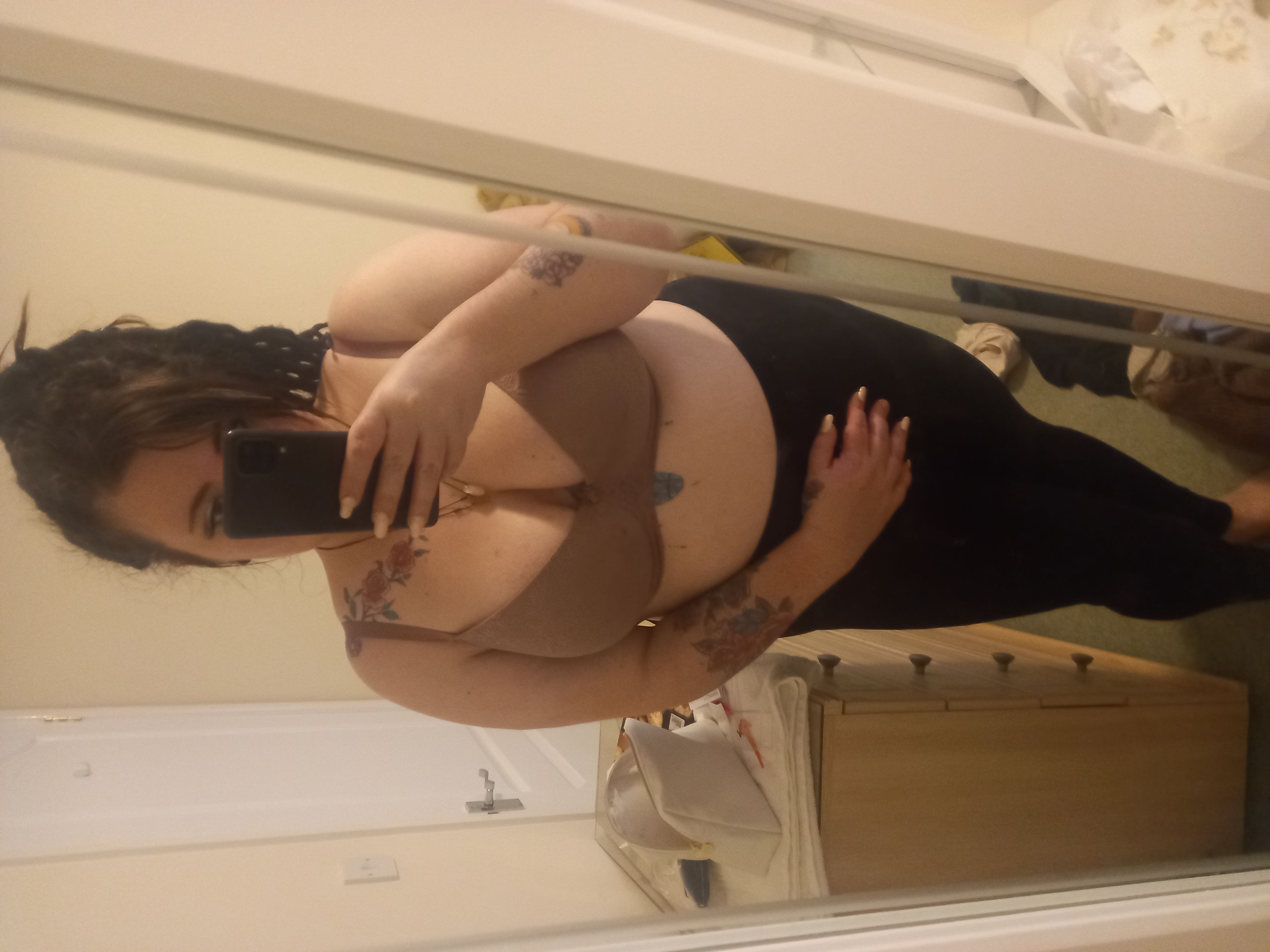 https://cdn.adultwork.com/gallery/G13/9771613.jpg