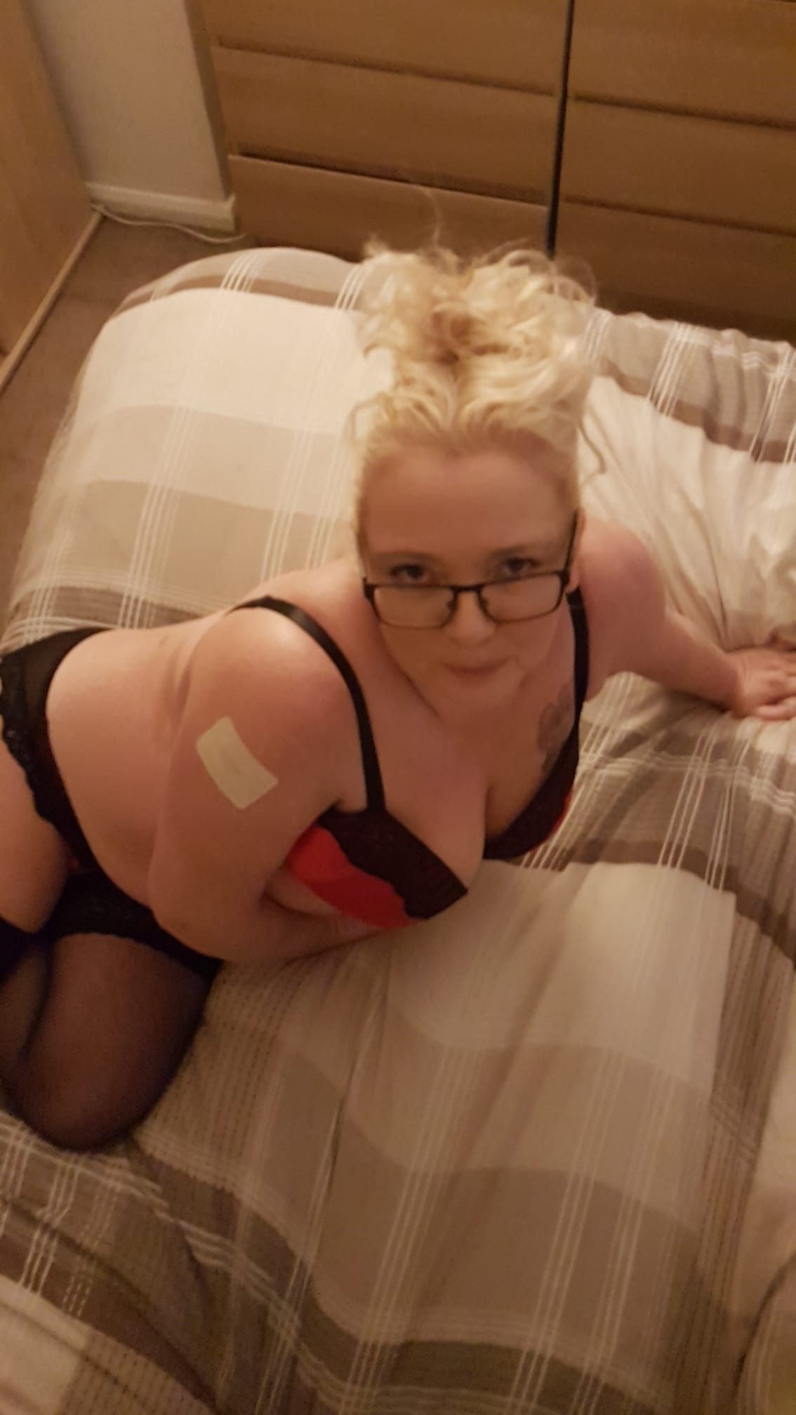 https://cdn.adultwork.com/gallery/G13/9772531.jpg