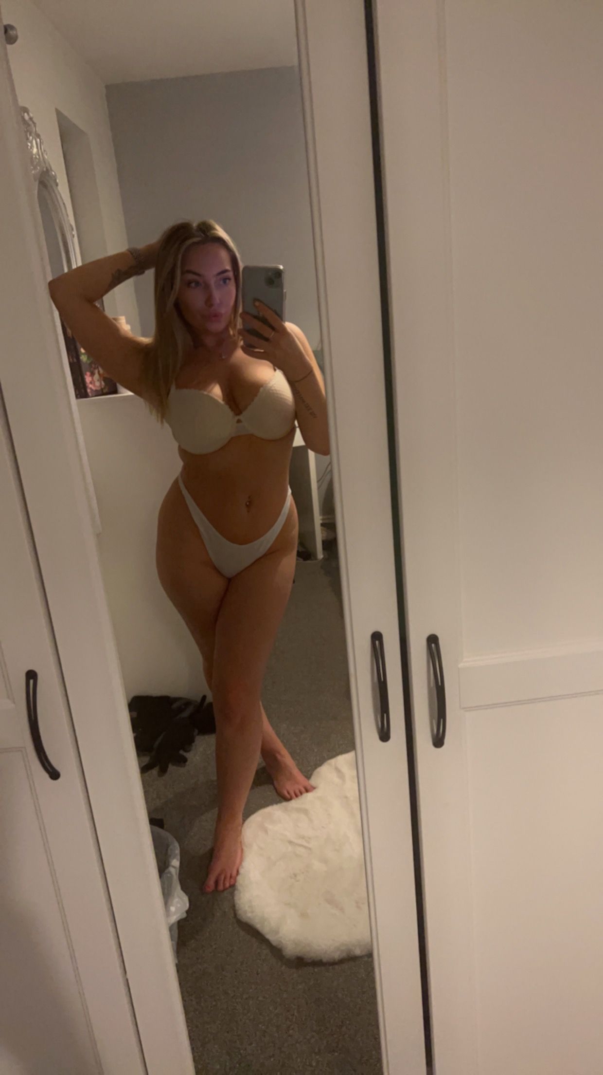 https://cdn.adultwork.com/gallery/G13/9774084.jpg