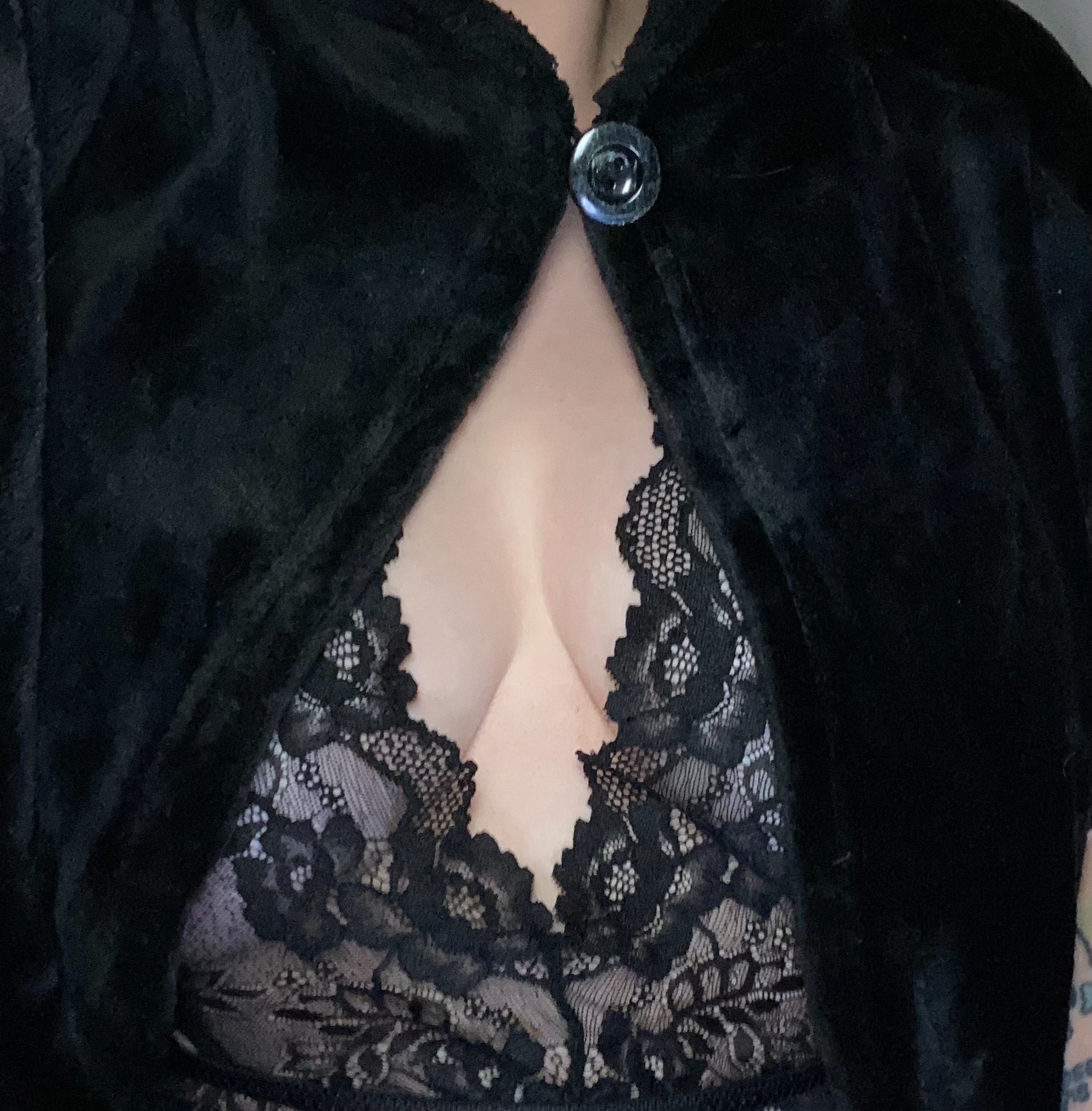 https://cdn.adultwork.com/gallery/G13/9791803.jpg