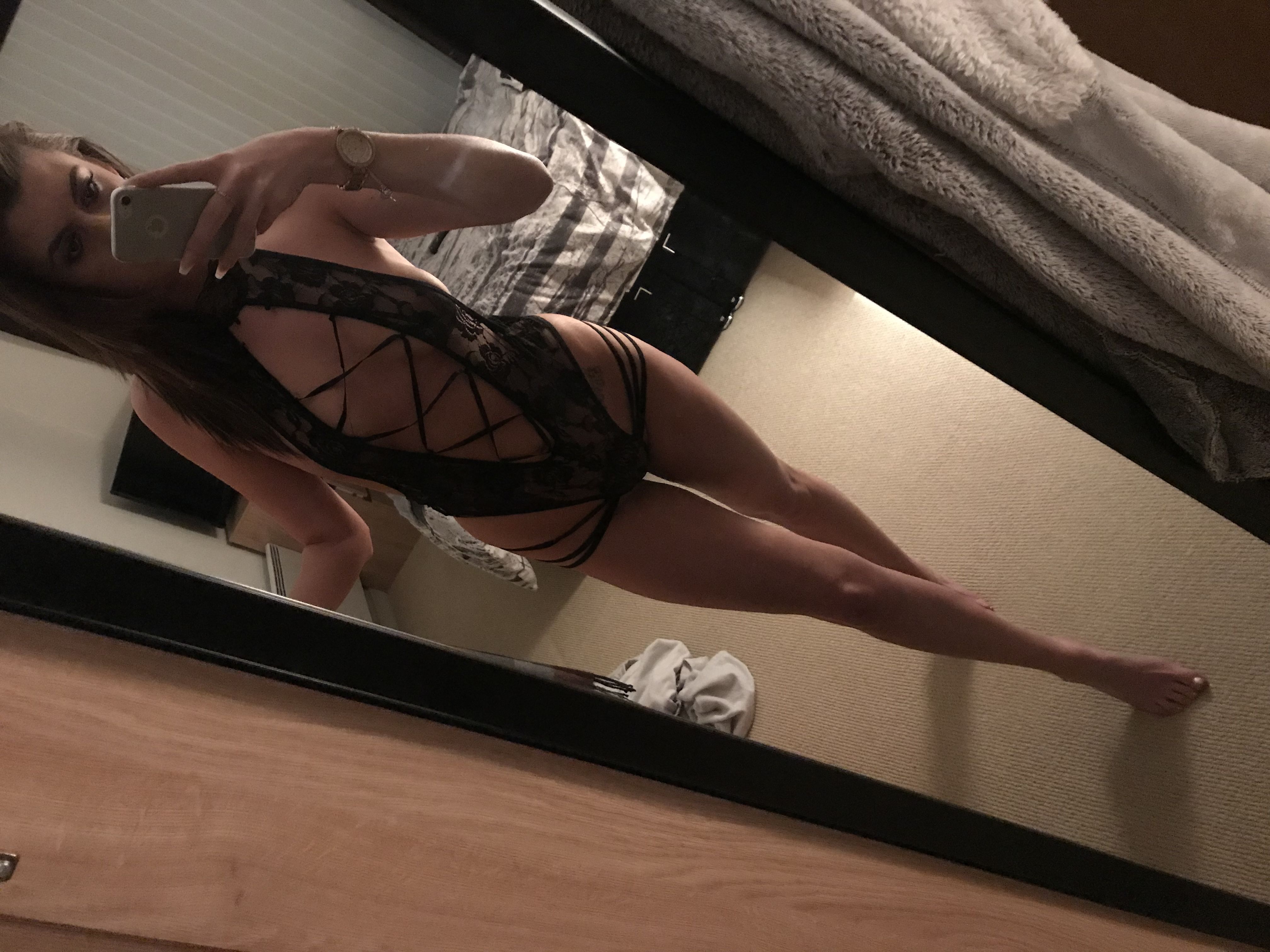 https://cdn.adultwork.com/gallery/G13/9792247.jpg