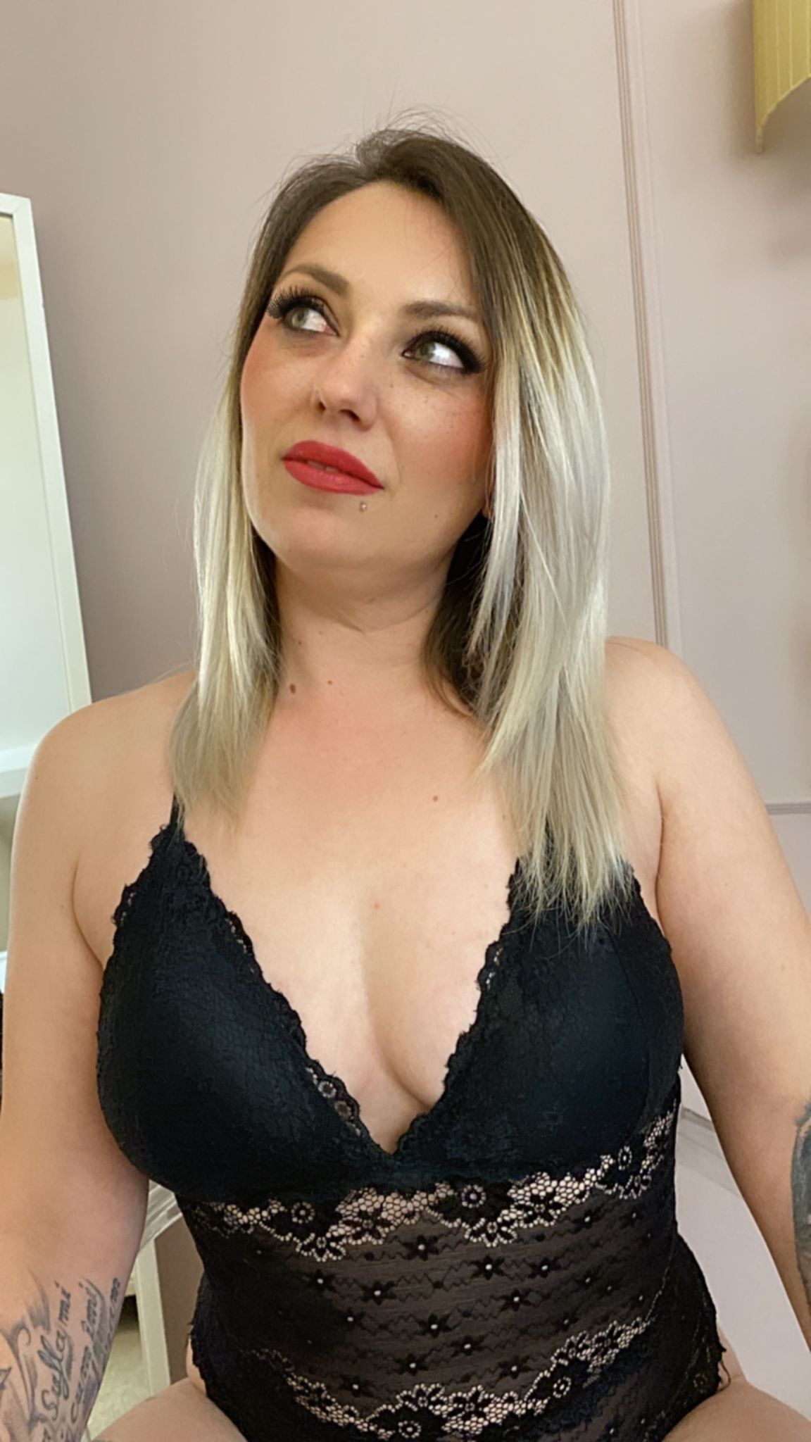 https://cdn.adultwork.com/gallery/G13/9792680.jpg