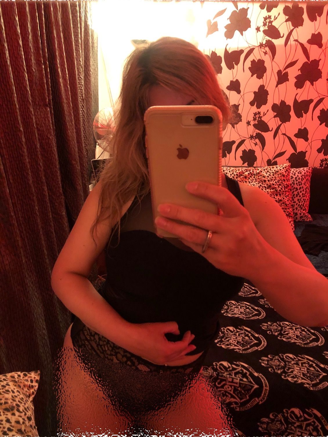 https://cdn.adultwork.com/gallery/G13/9792714.jpg