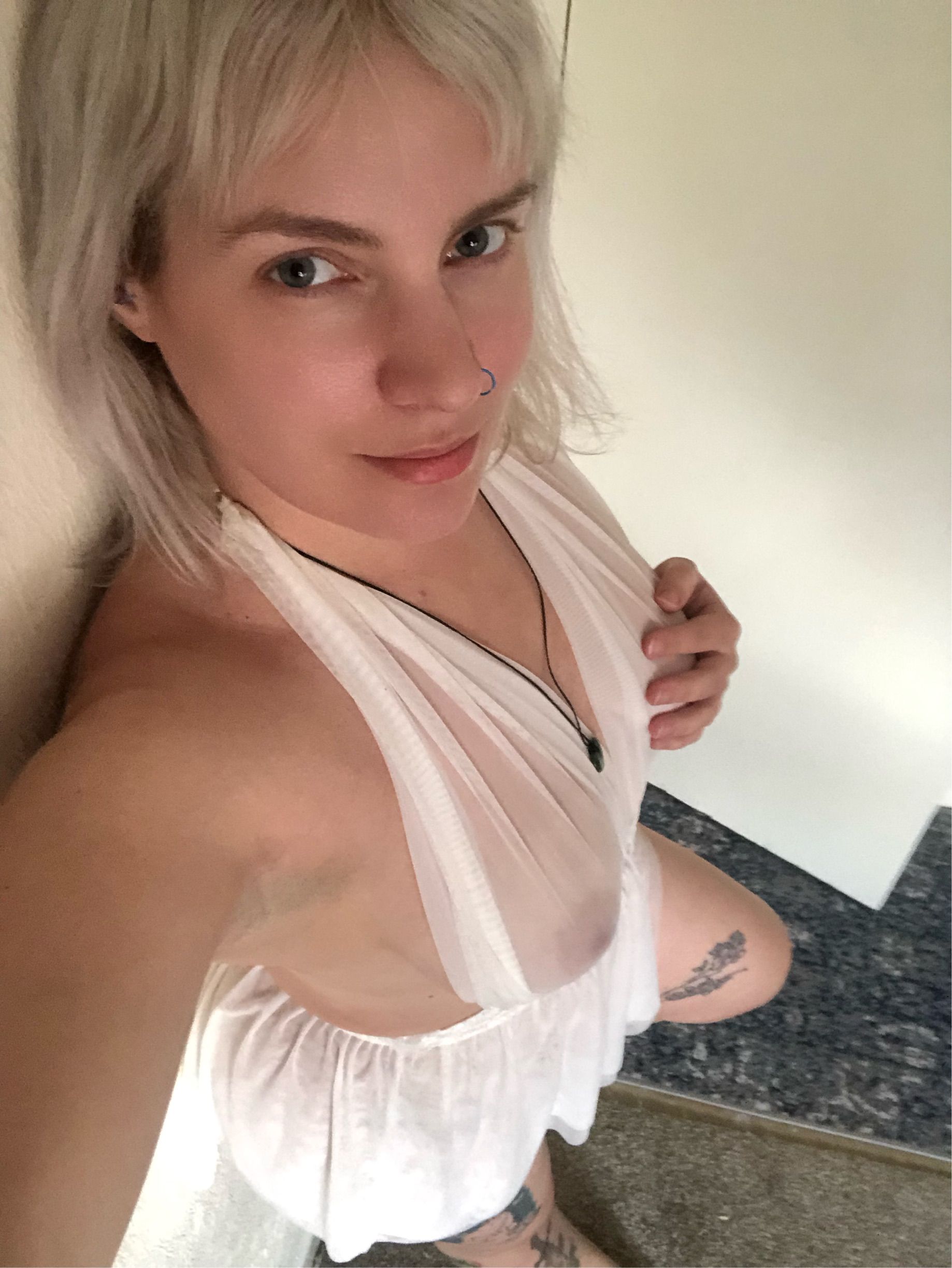 https://cdn.adultwork.com/gallery/G13/9802649.jpg