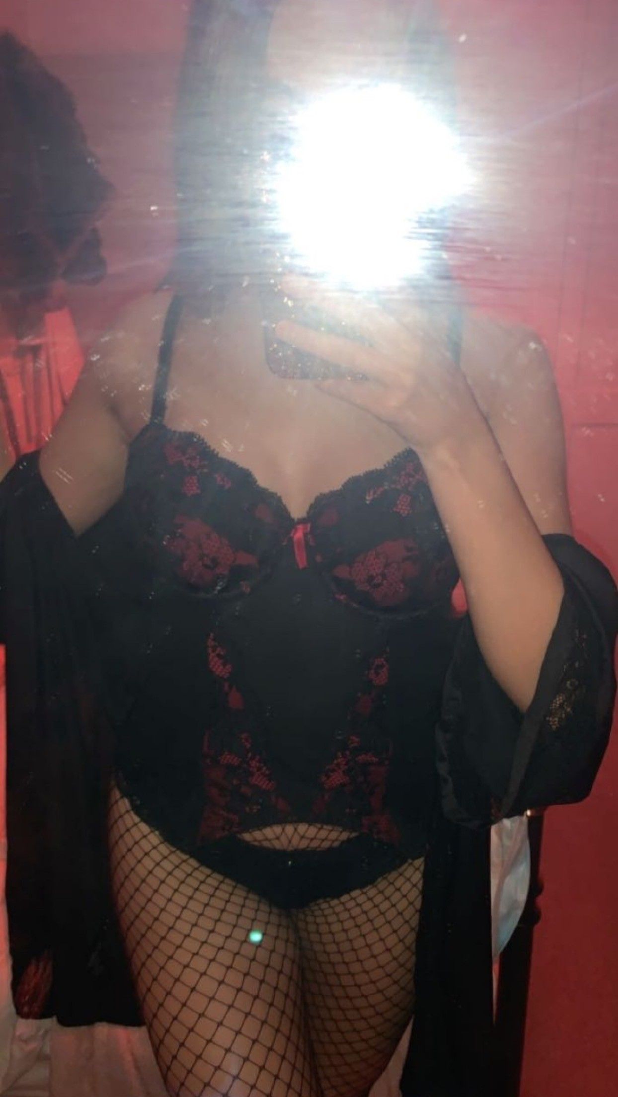 https://cdn.adultwork.com/gallery/G13/9803110.jpg