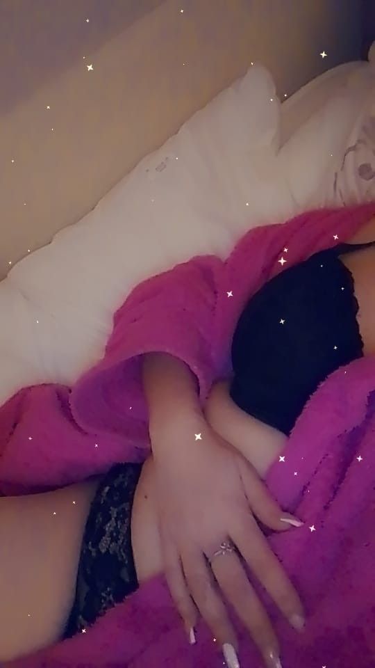 https://cdn.adultwork.com/gallery/G13/9803289.jpg