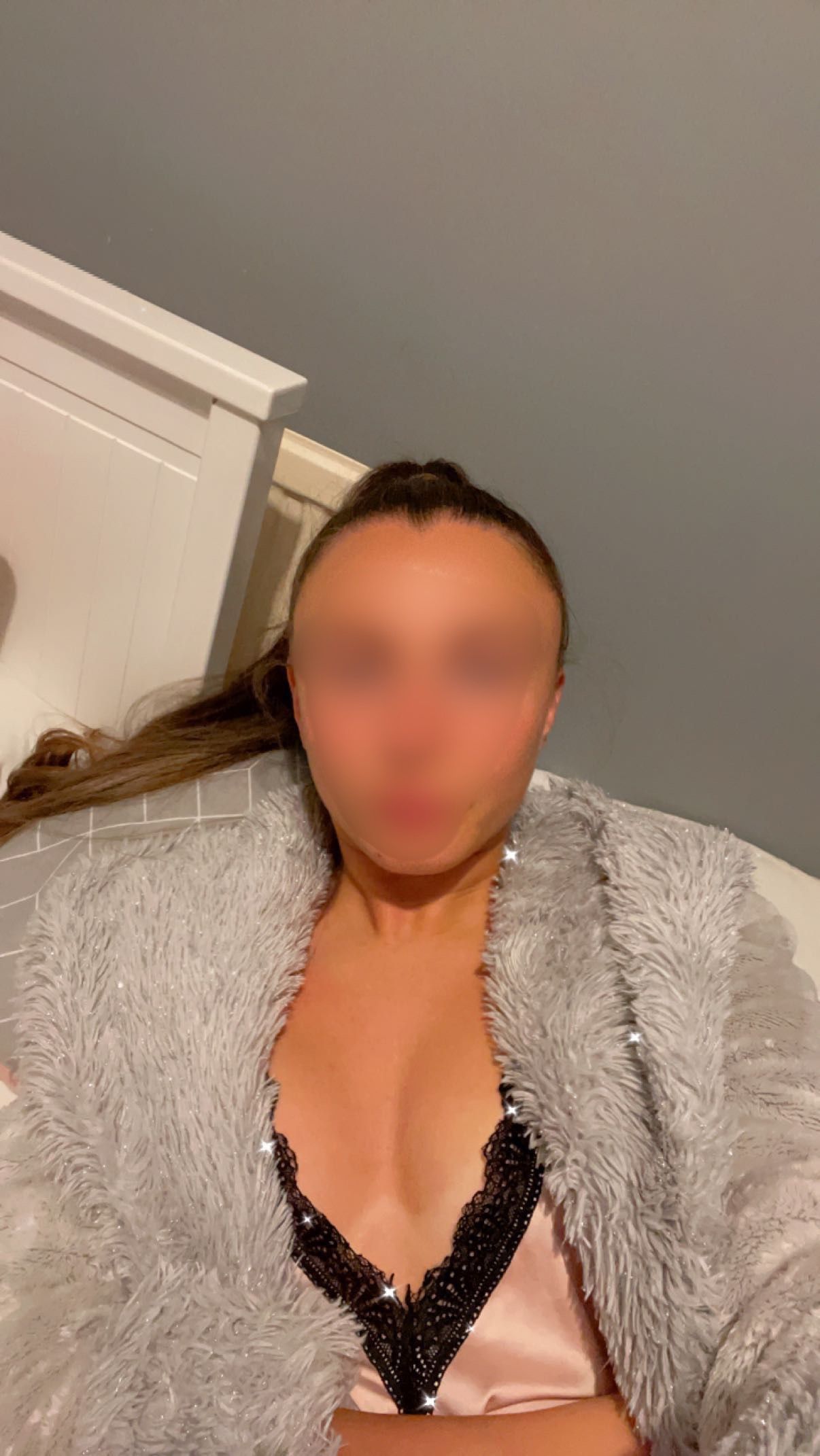 https://cdn.adultwork.com/gallery/G13/9813400.jpg