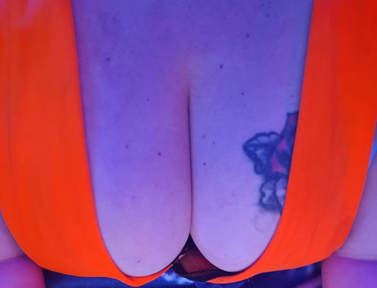 https://cdn.adultwork.com/gallery/G14/10349529.jpg