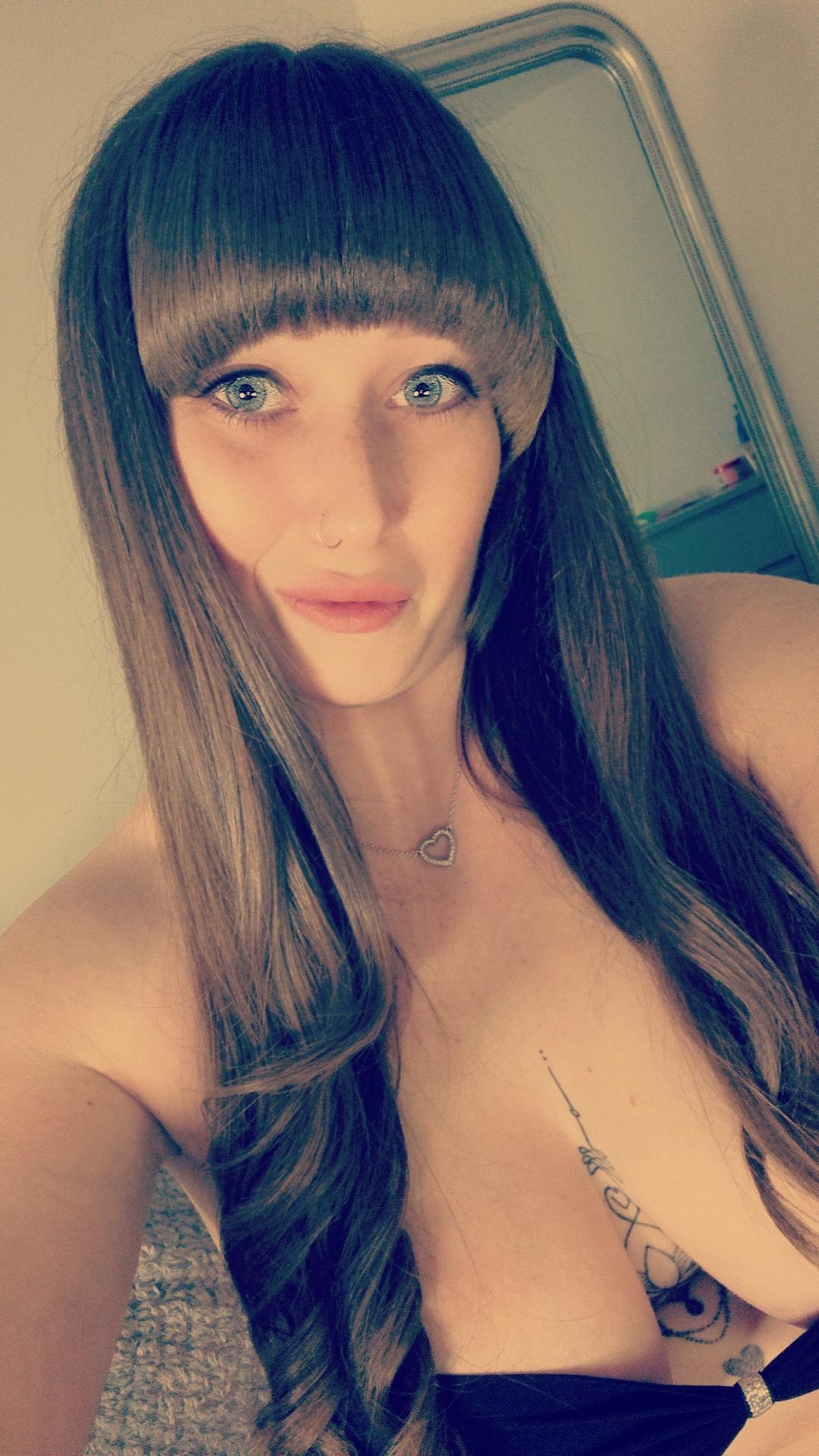 https://cdn.adultwork.com/gallery/G14/10363025.jpg