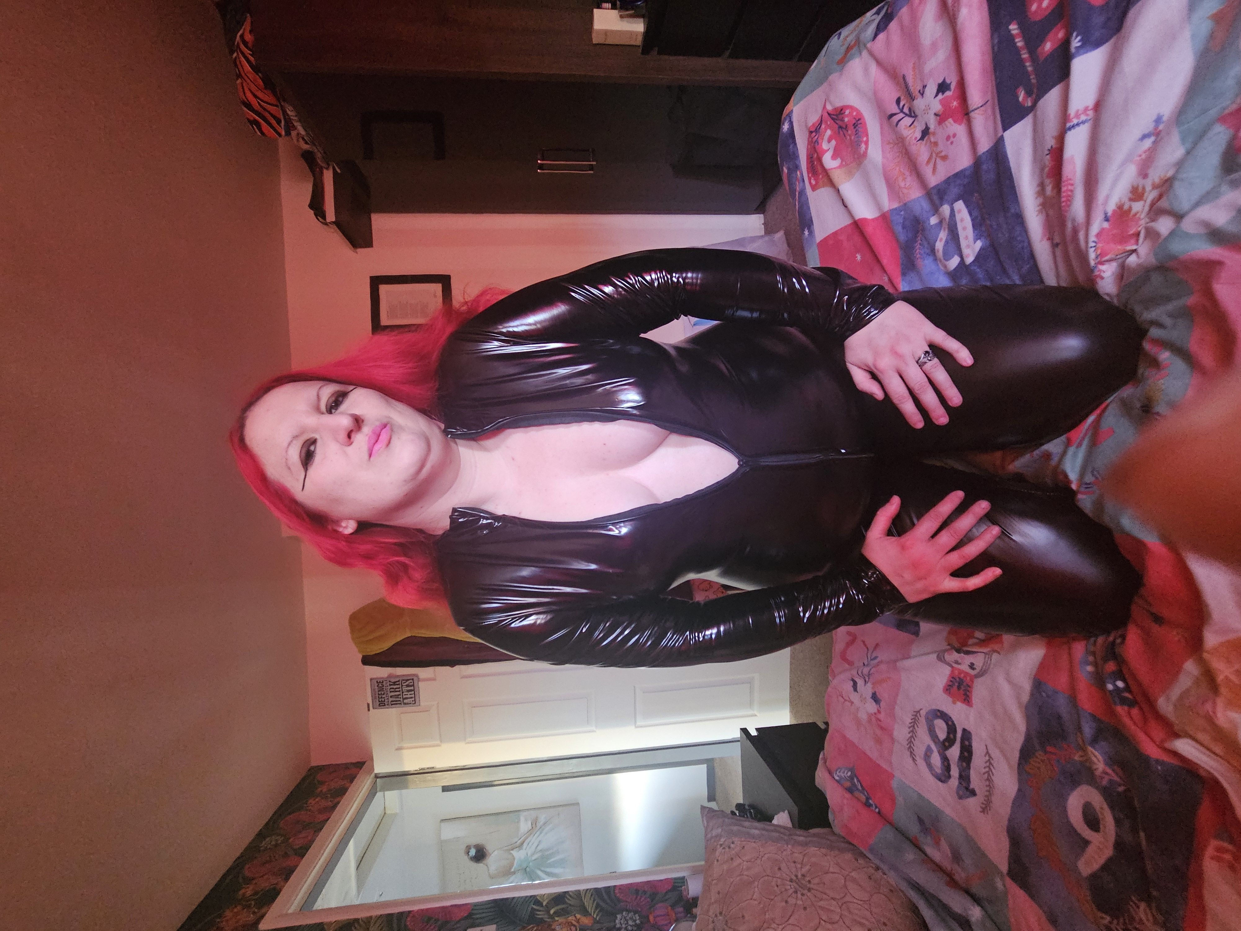 https://cdn.adultwork.com/gallery/G14/10363172.jpg