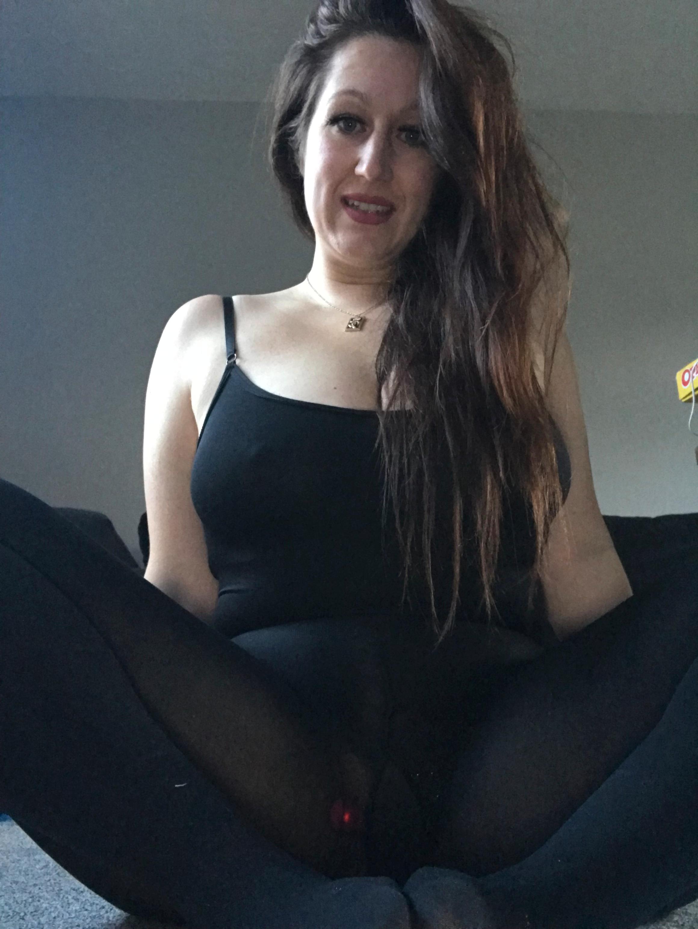 https://cdn.adultwork.com/gallery/G14/10365142.jpg