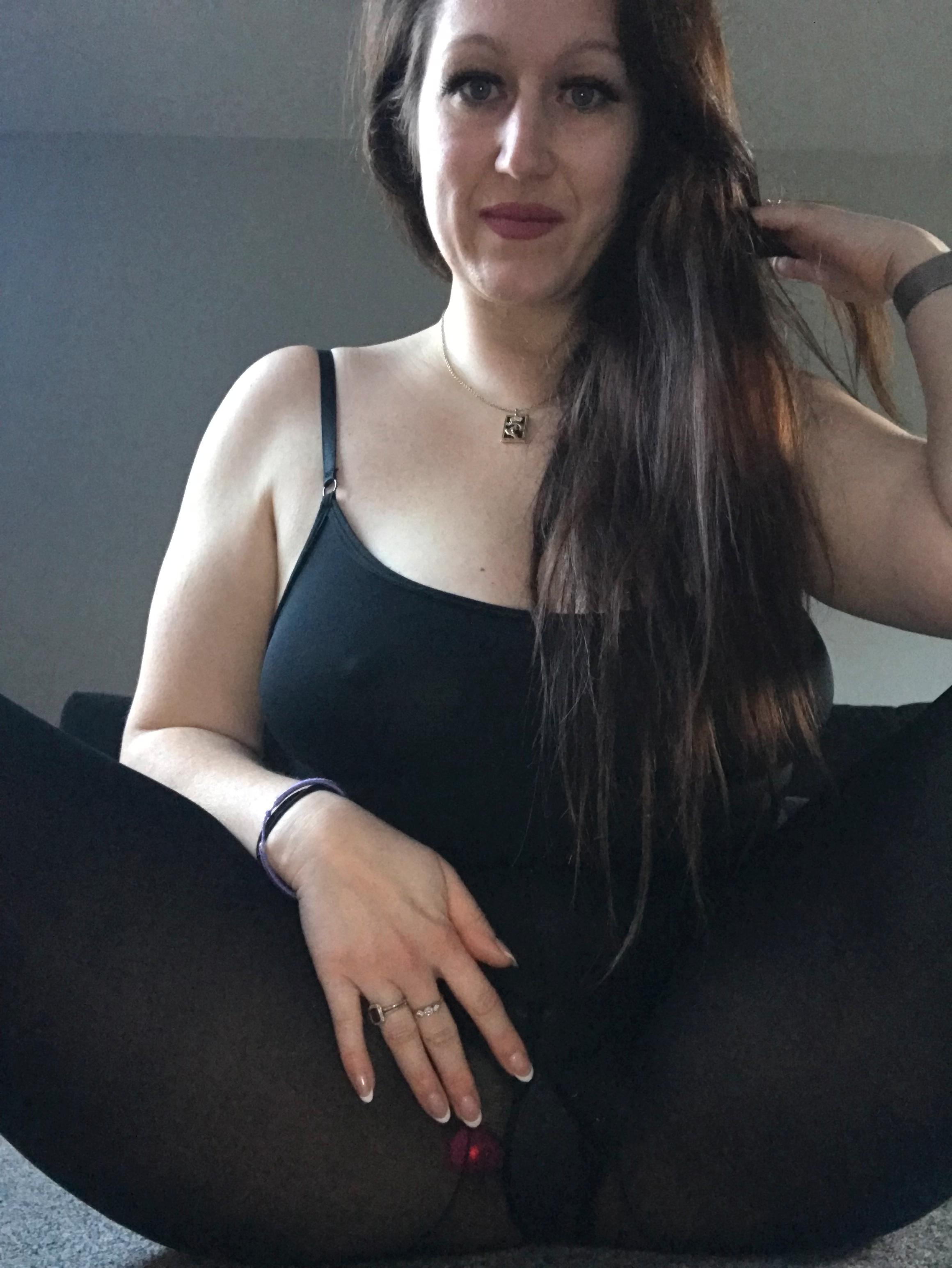 https://cdn.adultwork.com/gallery/G14/10365146.jpg