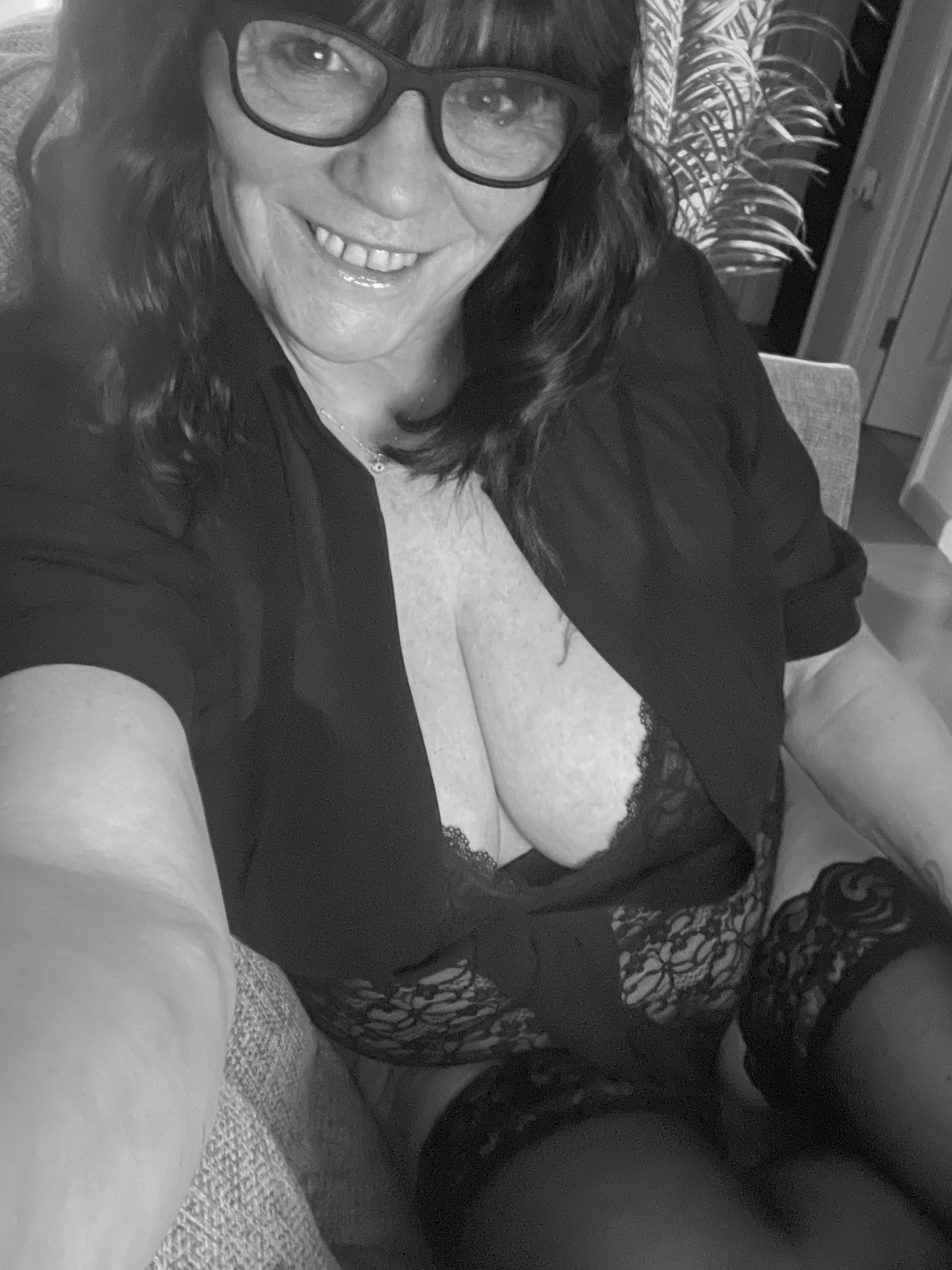 https://cdn.adultwork.com/gallery/G14/10403316.jpg