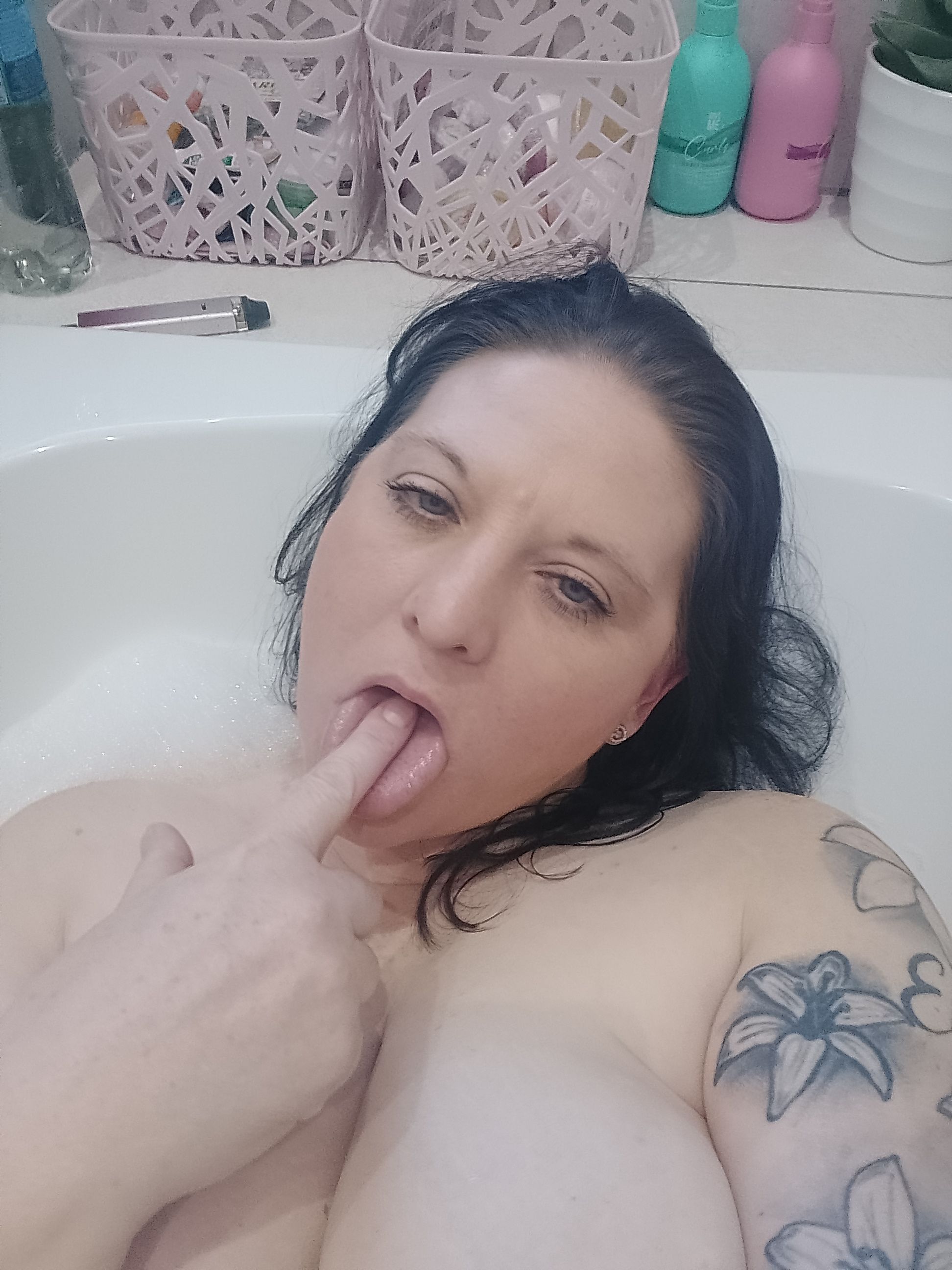 https://cdn.adultwork.com/gallery/G14/10403355.jpg