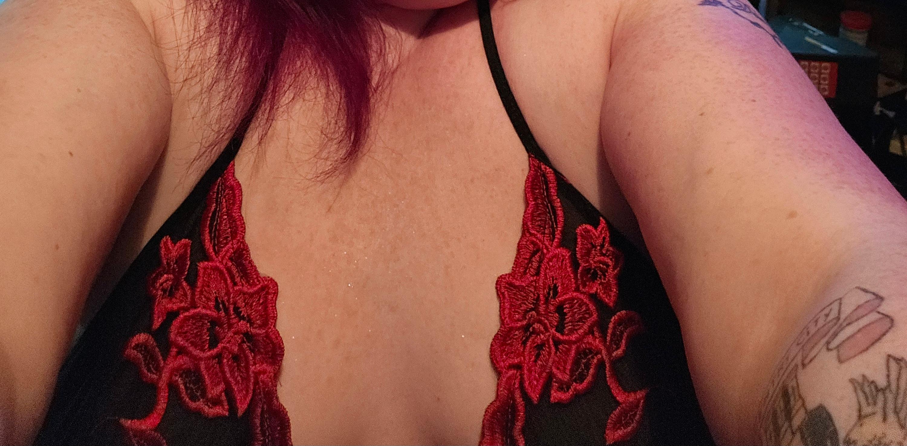 https://cdn.adultwork.com/gallery/G14/10403692.jpg