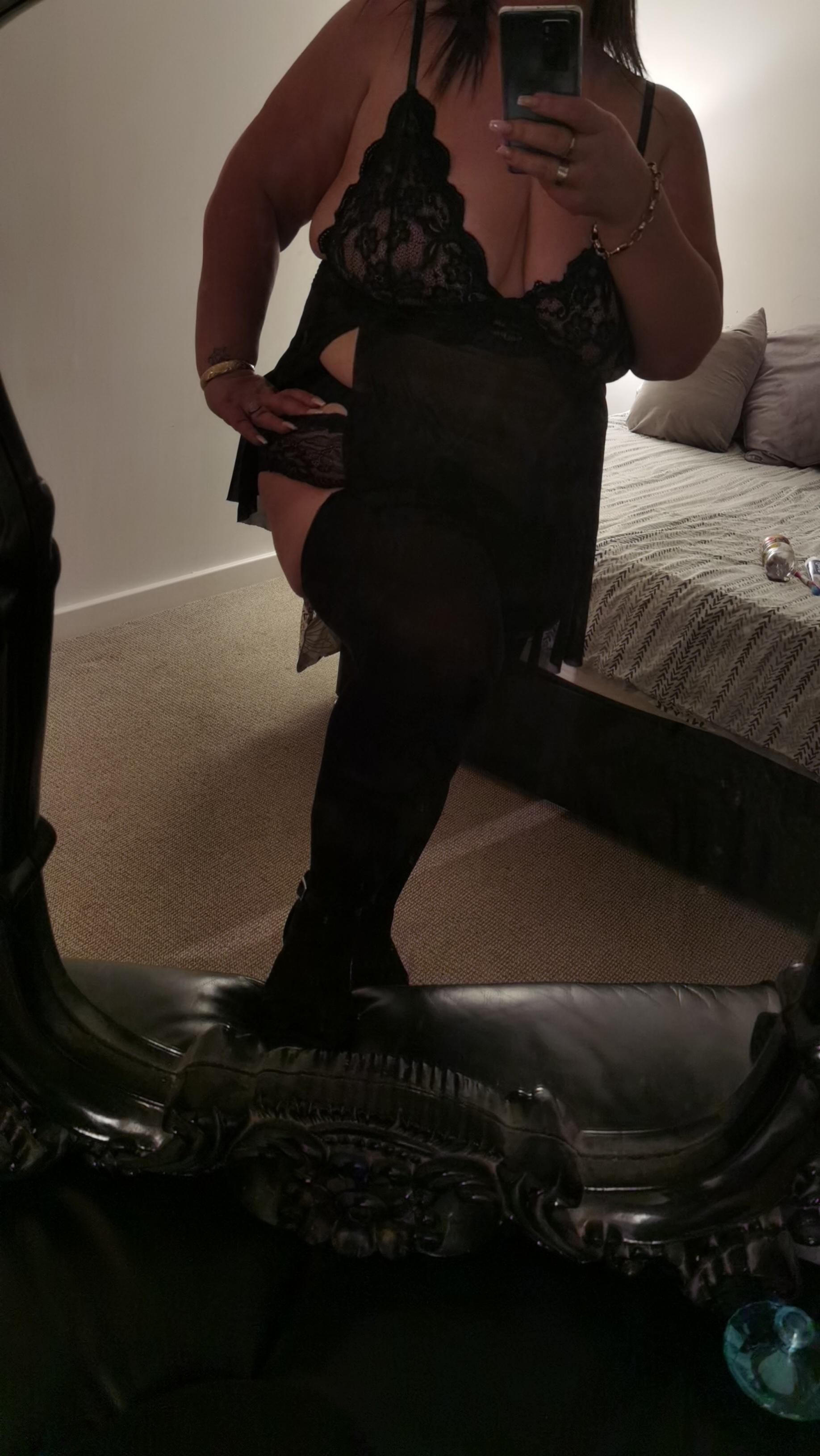 https://cdn.adultwork.com/gallery/G14/10470464.jpg