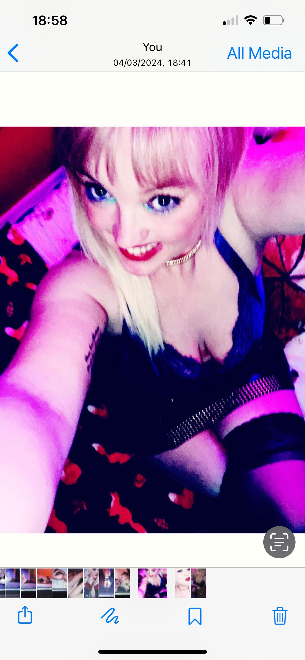 https://cdn.adultwork.com/gallery/G14/10470614.jpg