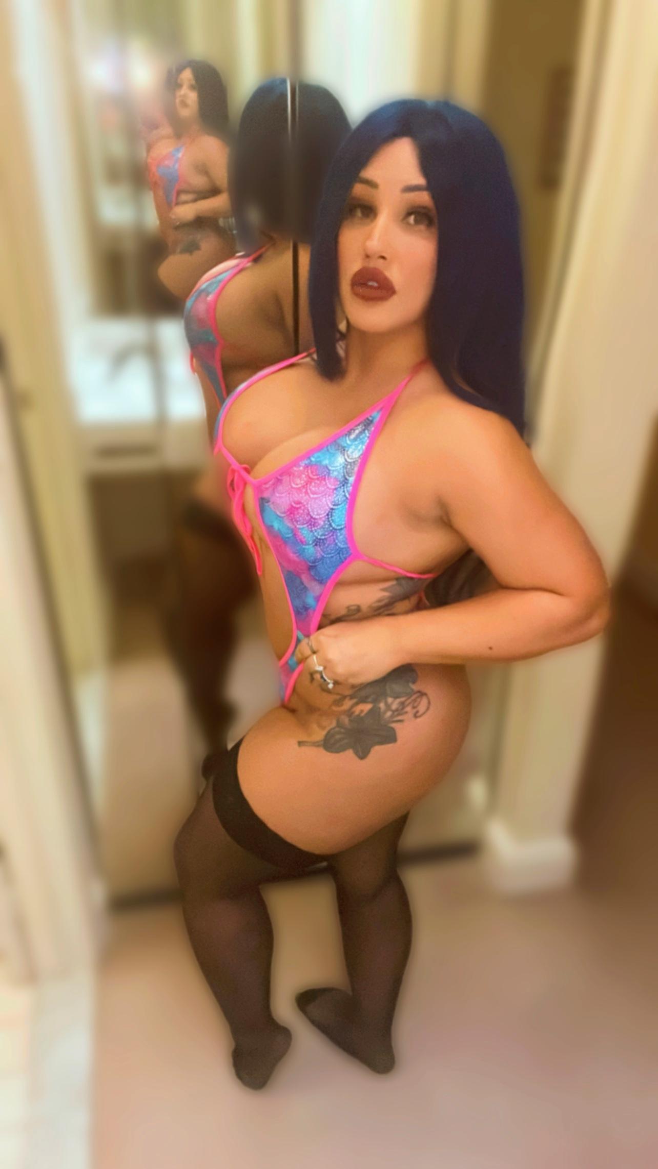 https://cdn.adultwork.com/gallery/G14/10475980.jpg