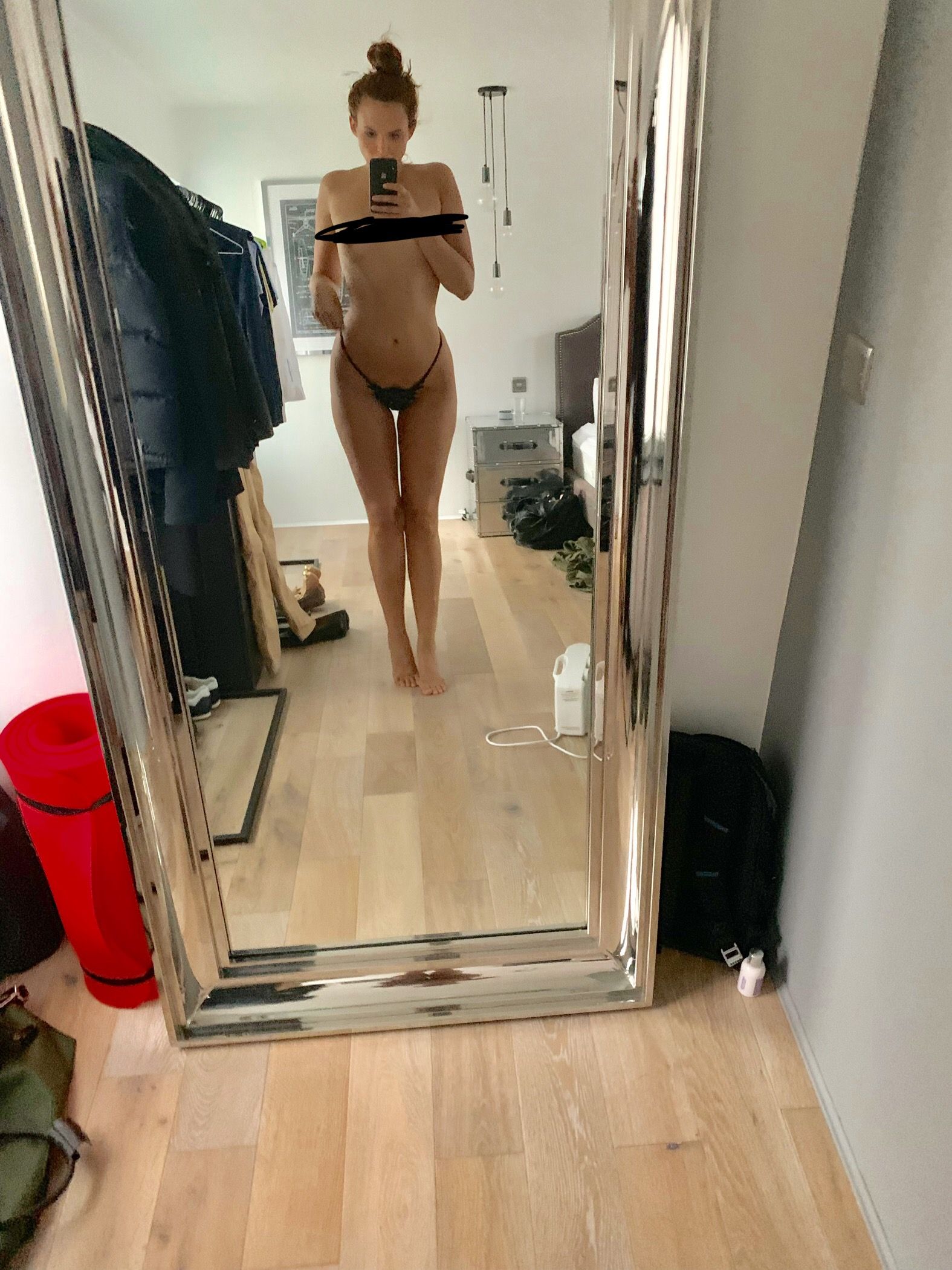 https://cdn.adultwork.com/gallery/G14/10480501.jpg