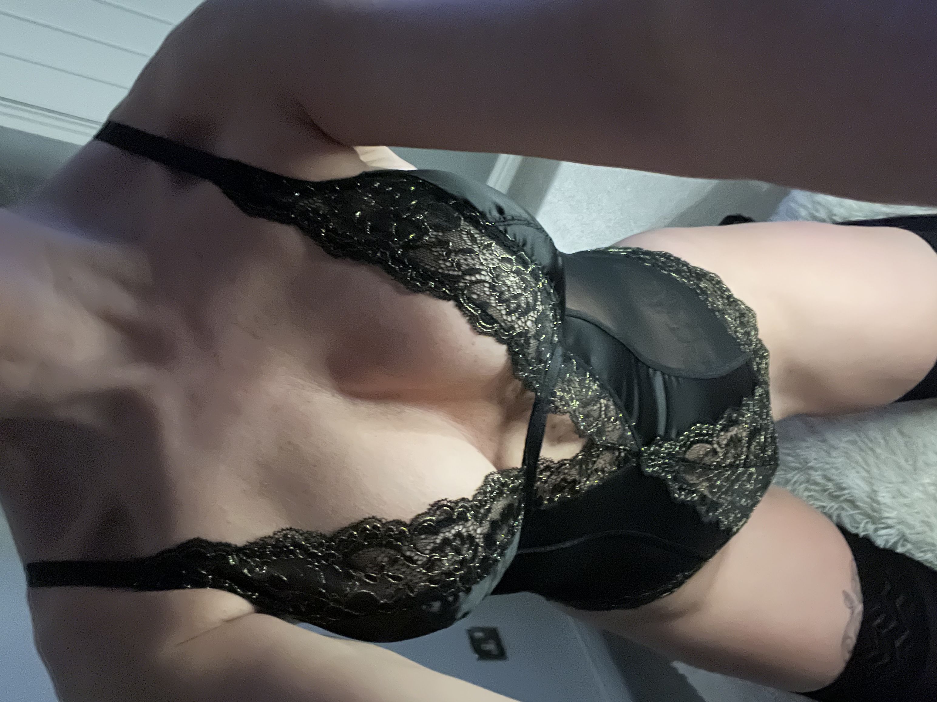 https://cdn.adultwork.com/gallery/G14/10480592.jpg