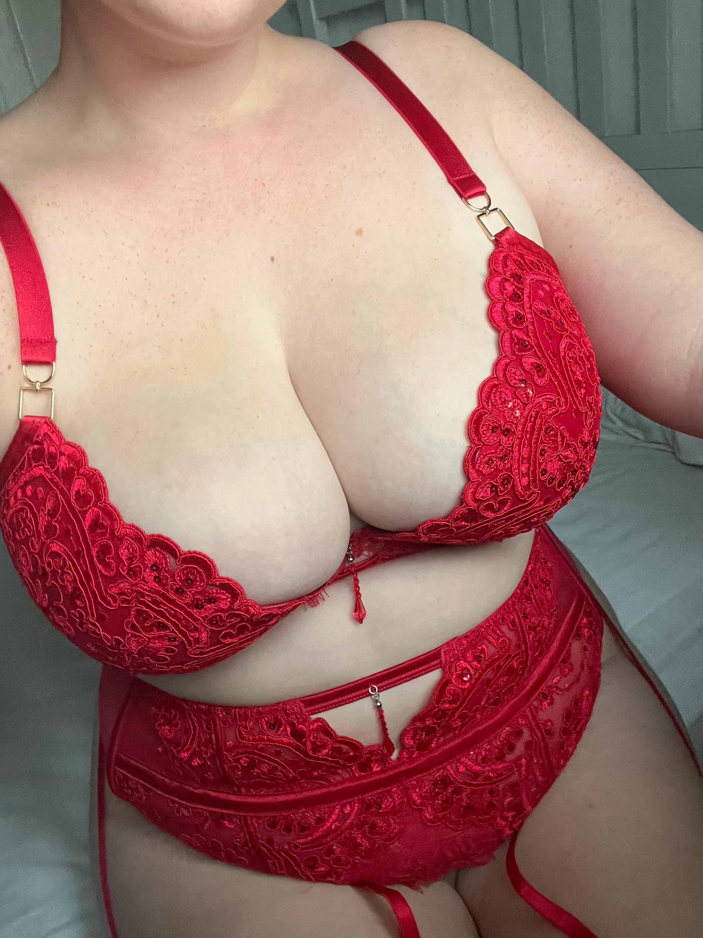 https://cdn.adultwork.com/gallery/G14/10480640.jpg