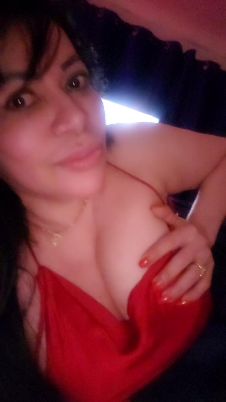 https://cdn.adultwork.com/gallery/G14/10483471.jpg