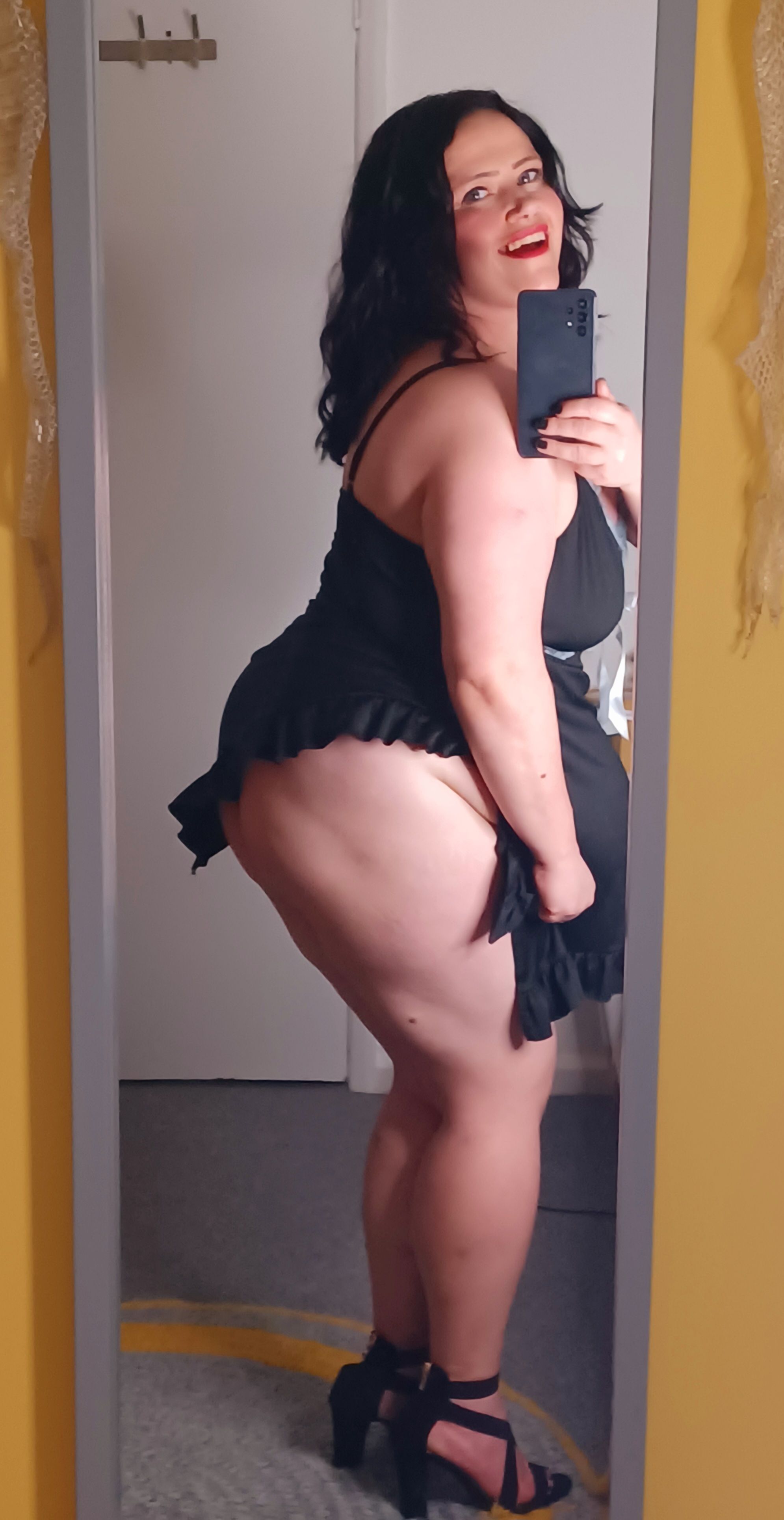 https://cdn.adultwork.com/gallery/G14/10487578.jpg