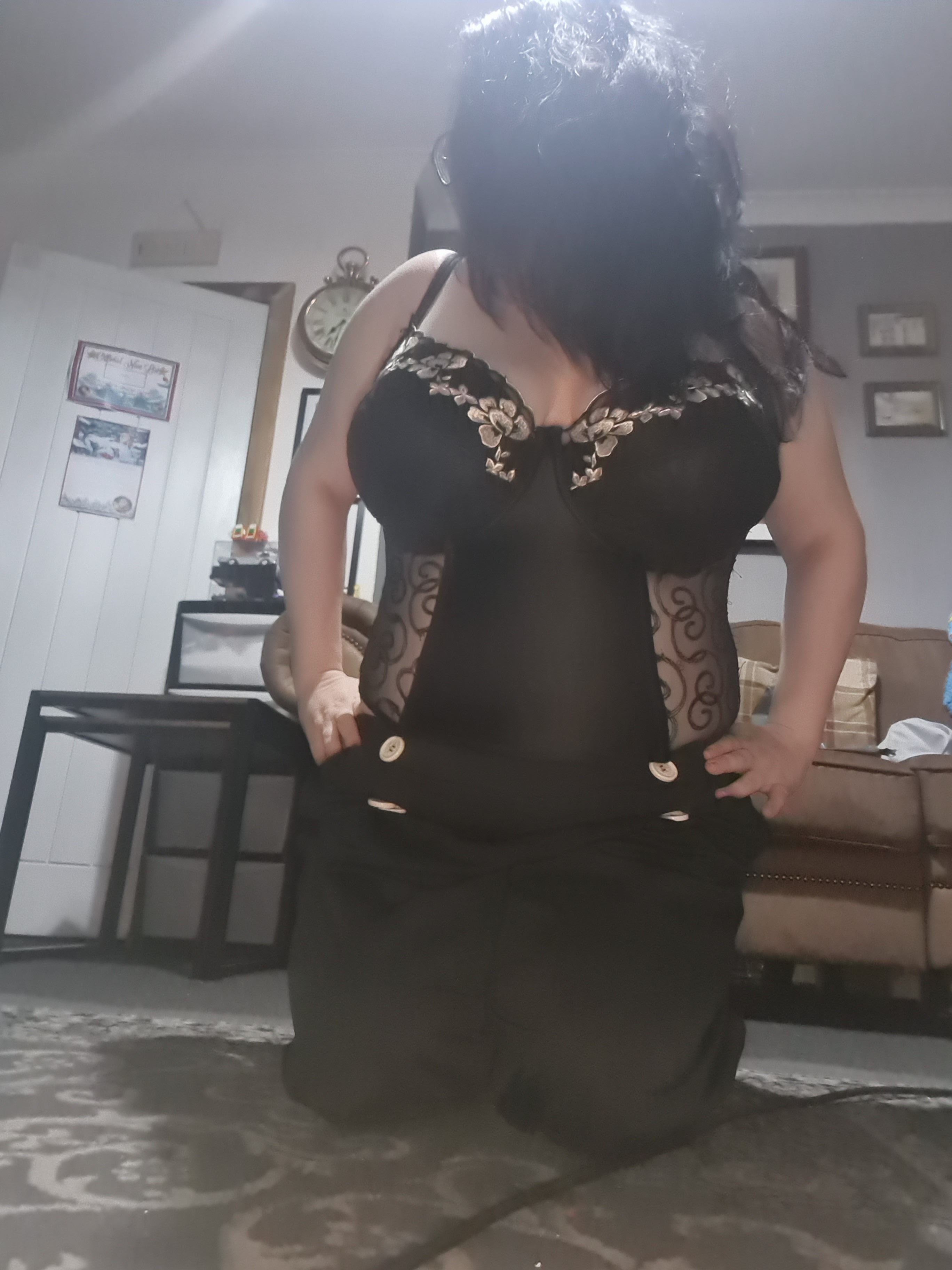 https://cdn.adultwork.com/gallery/G14/10489072.jpg