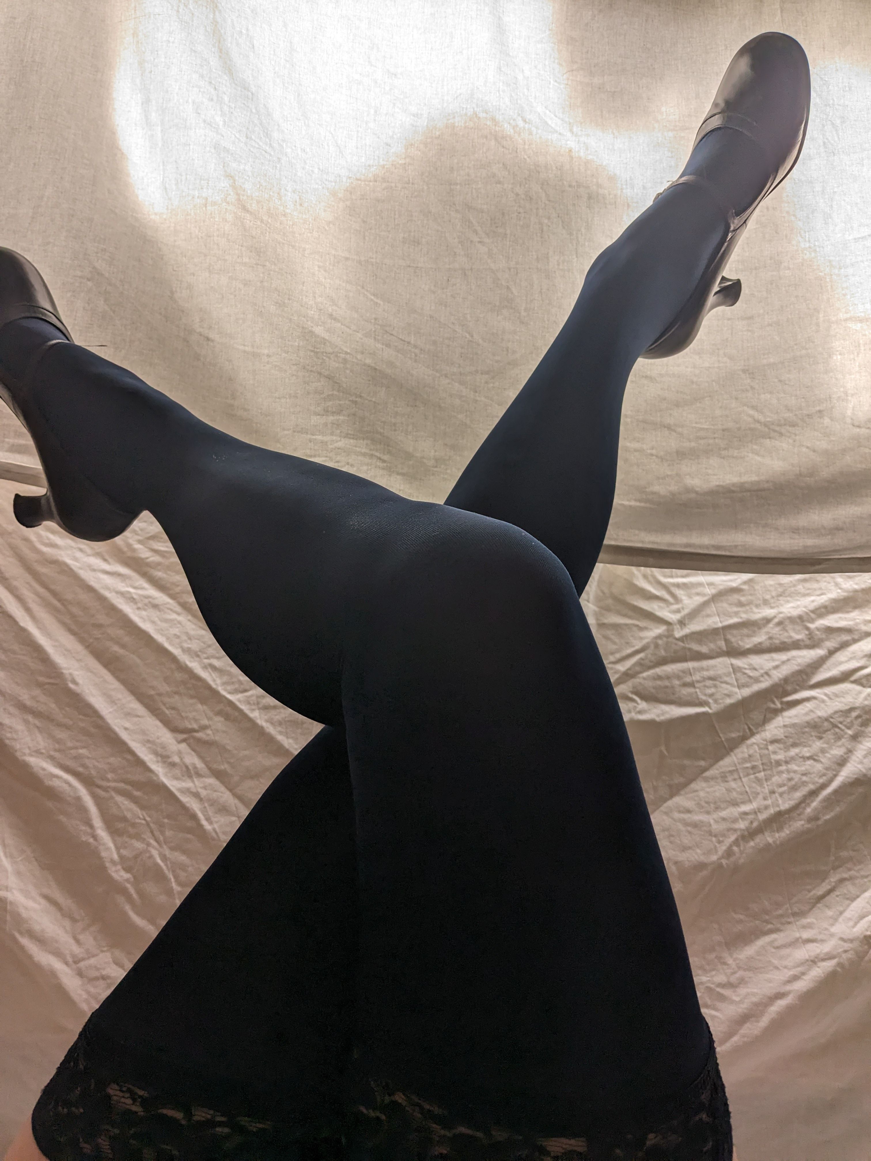 https://cdn.adultwork.com/gallery/G14/10489827.jpg