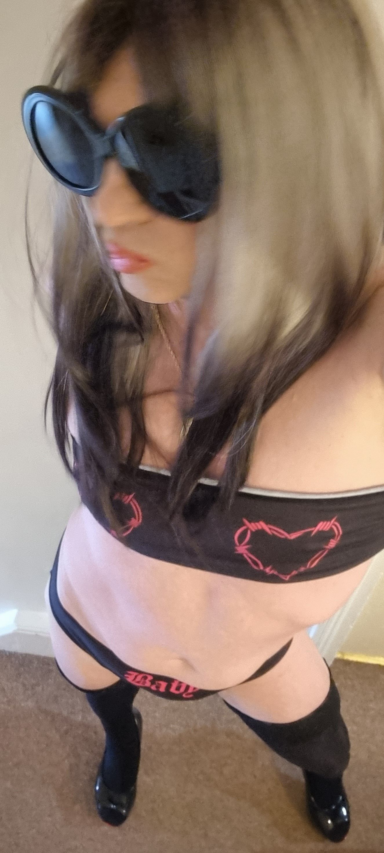 https://cdn.adultwork.com/gallery/G14/10600189.jpg