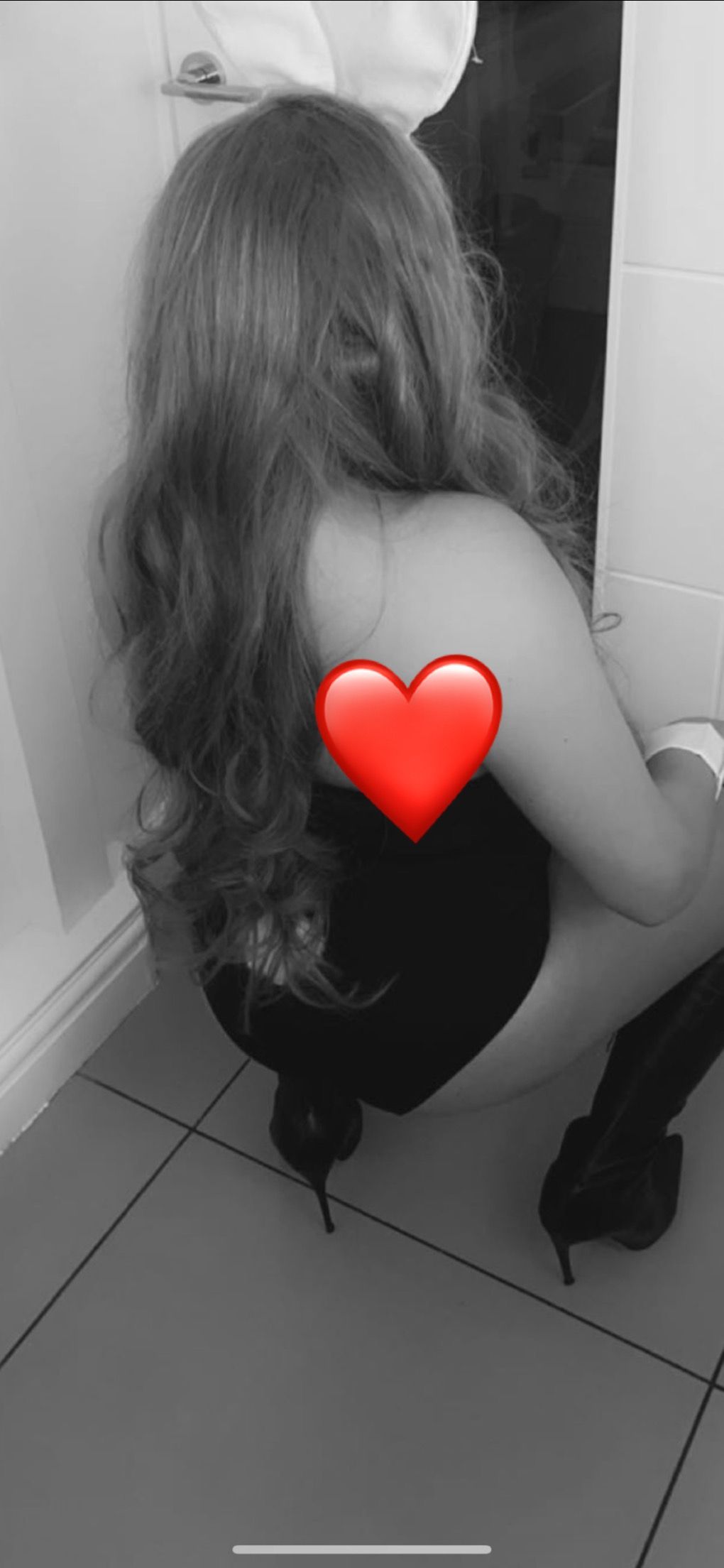 https://cdn.adultwork.com/gallery/G14/10610758.jpg