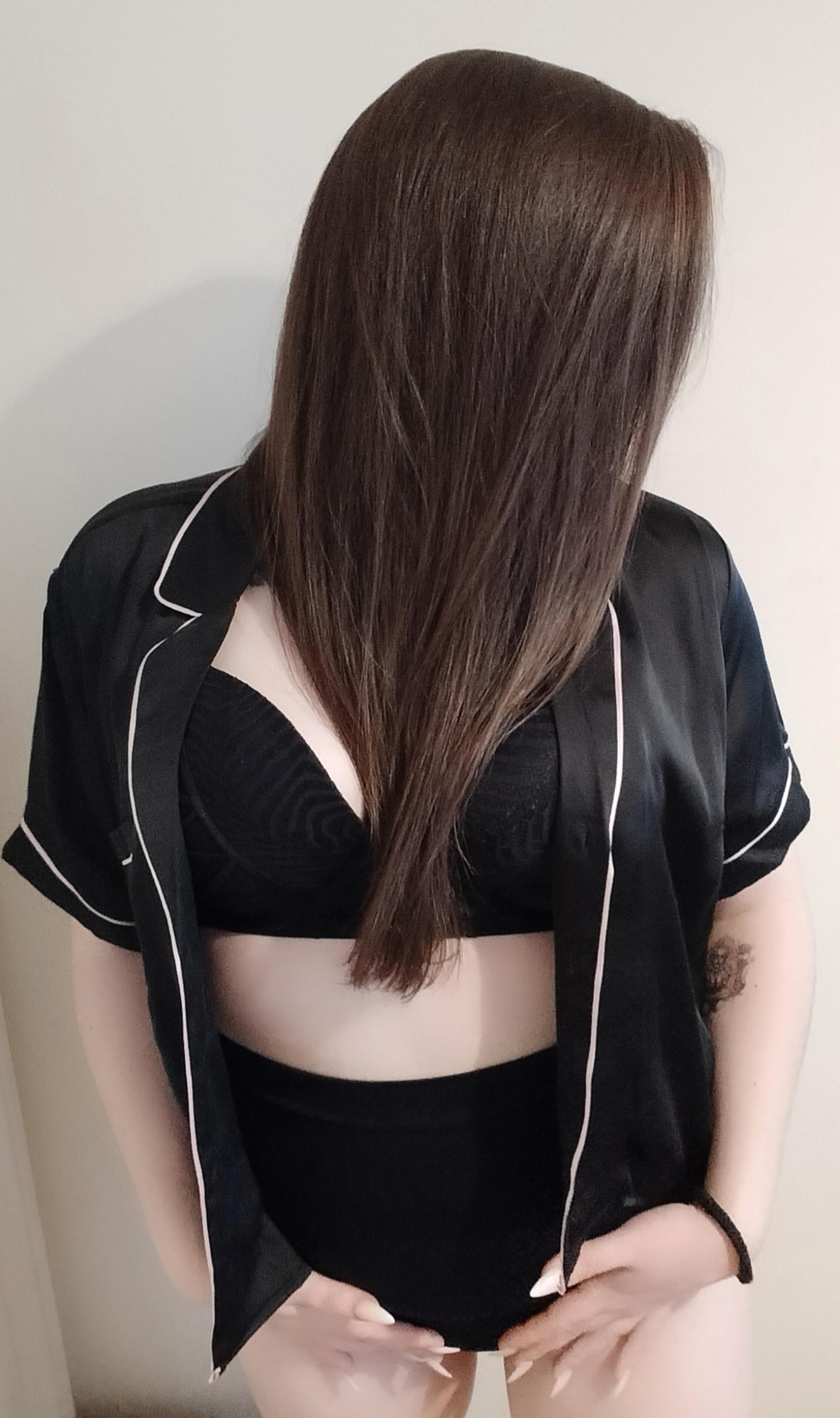 https://cdn.adultwork.com/gallery/G14/10650325.jpg