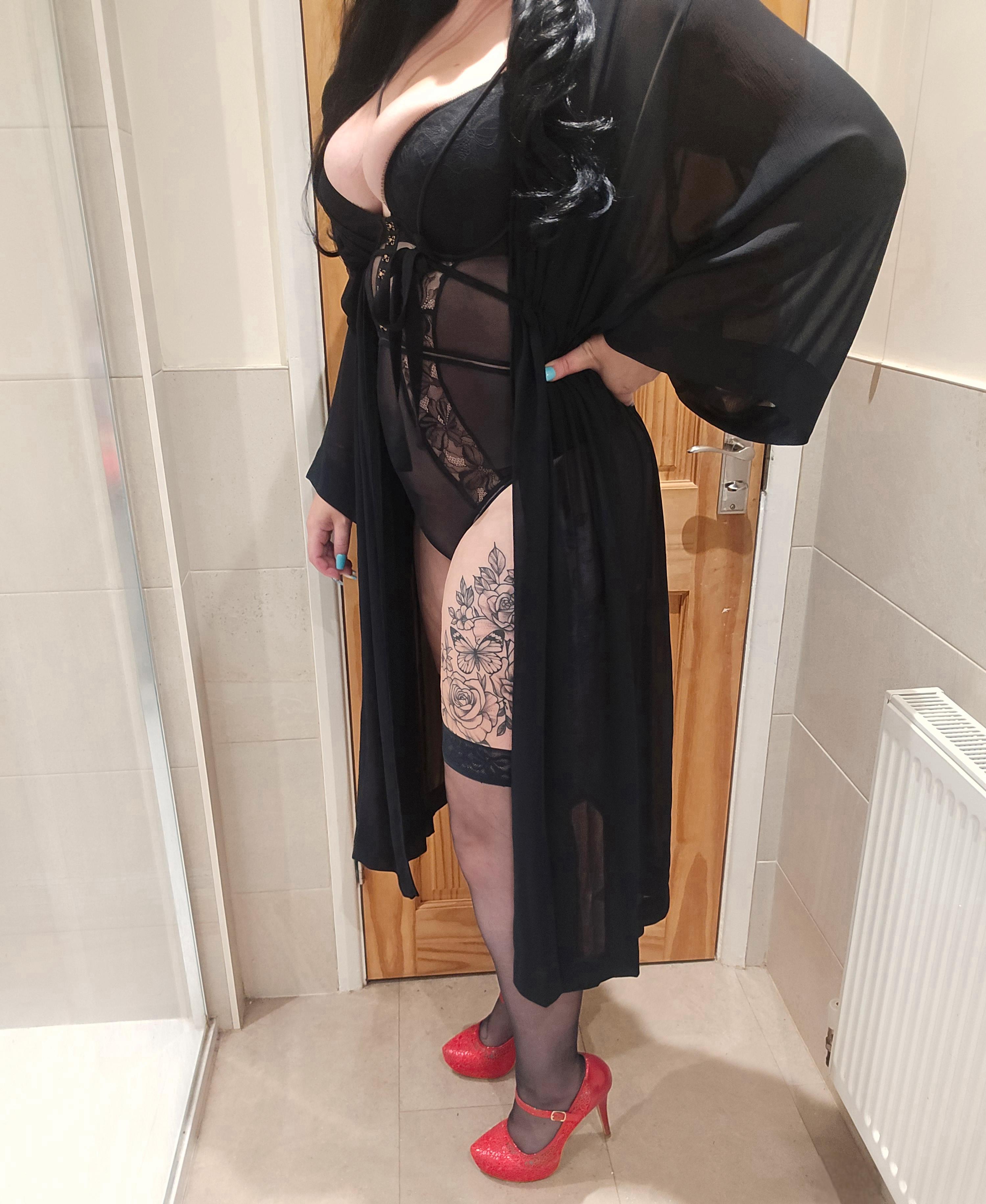 https://cdn.adultwork.com/gallery/G14/10750225.jpg