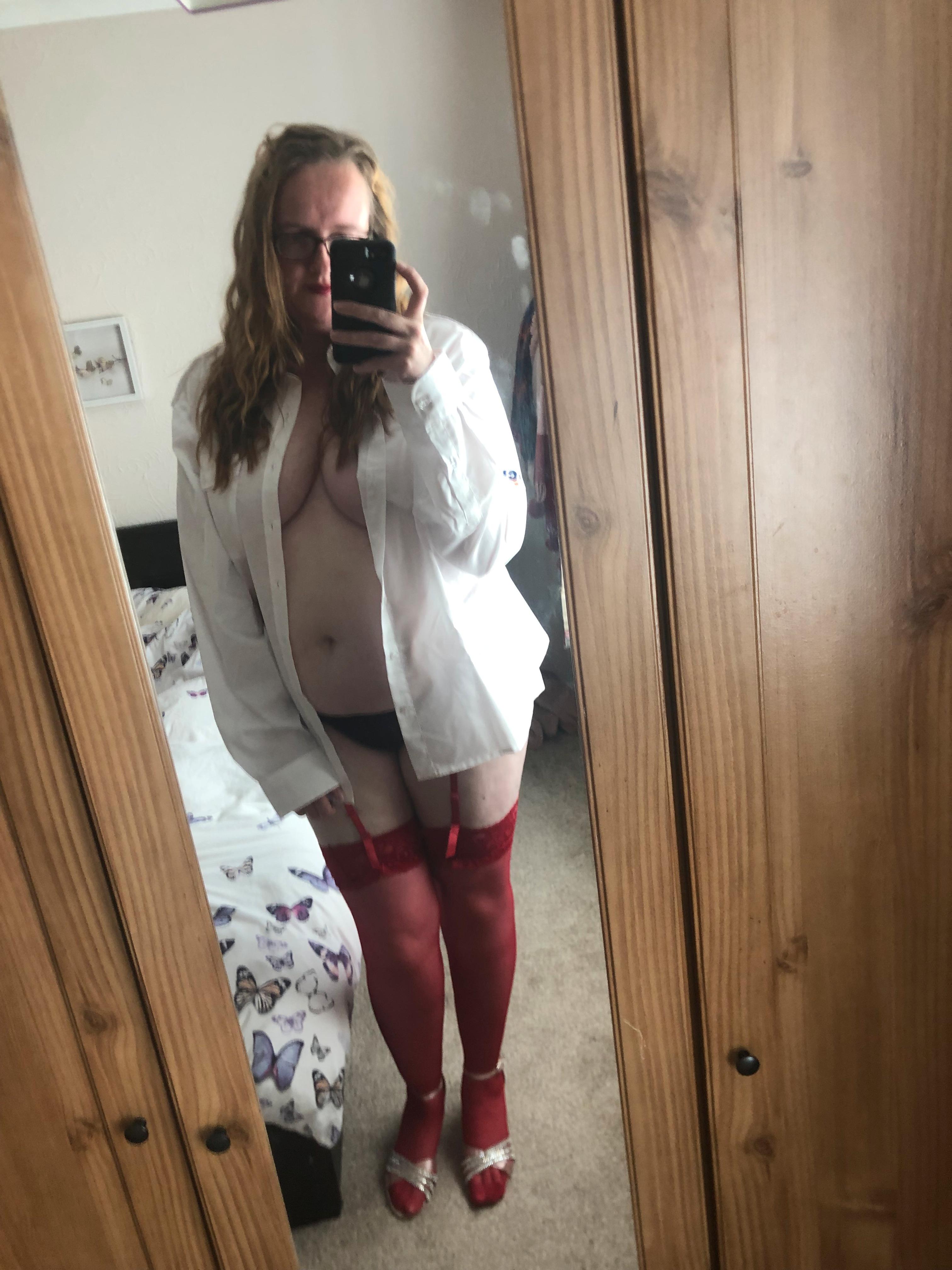 https://cdn.adultwork.com/gallery/G14/10750681.jpg