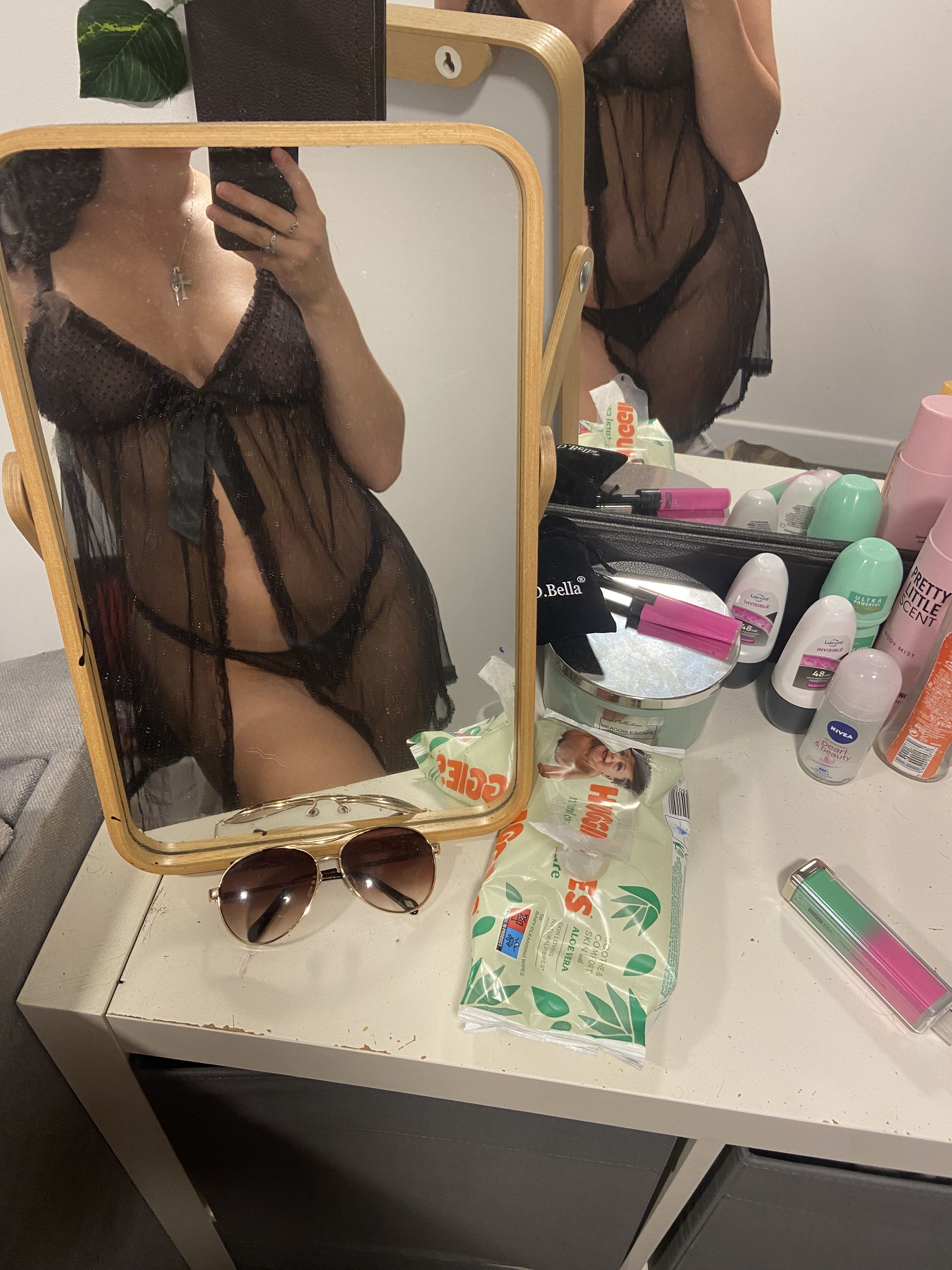 https://cdn.adultwork.com/gallery/G14/10750776.jpg