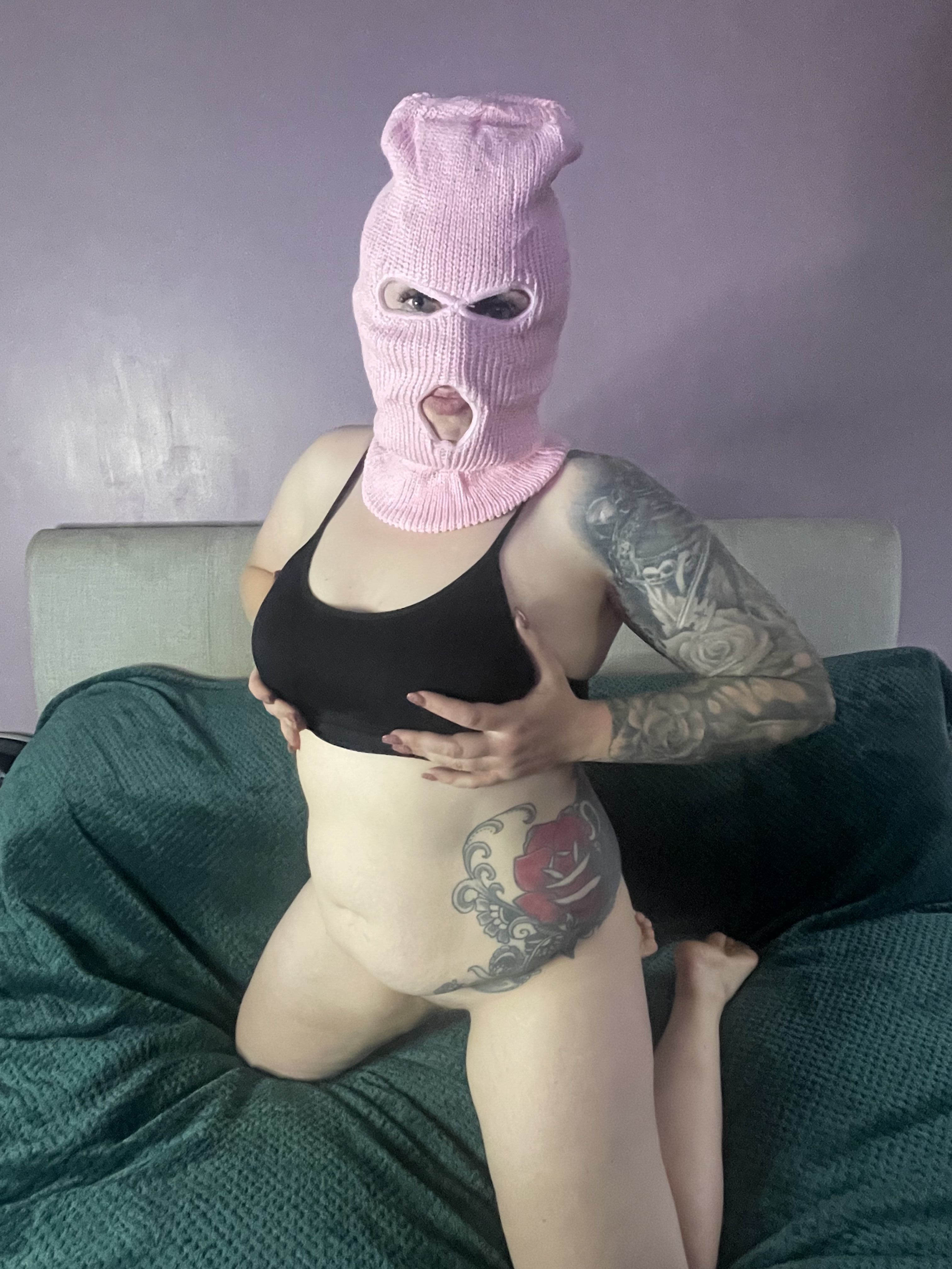 https://cdn.adultwork.com/gallery/G14/10810229.jpg